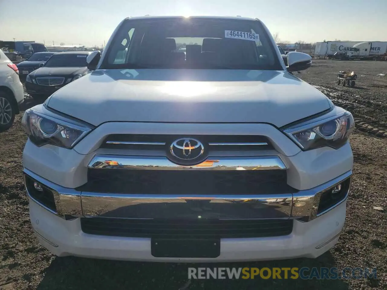 5 Photograph of a damaged car JTEDU5JR9M5240412 TOYOTA 4RUNNER 2021