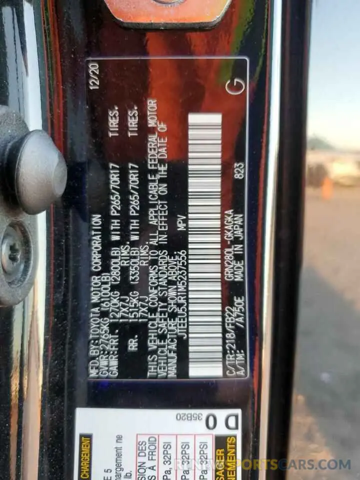 13 Photograph of a damaged car JTEEU5JR1M5237556 TOYOTA 4RUNNER 2021