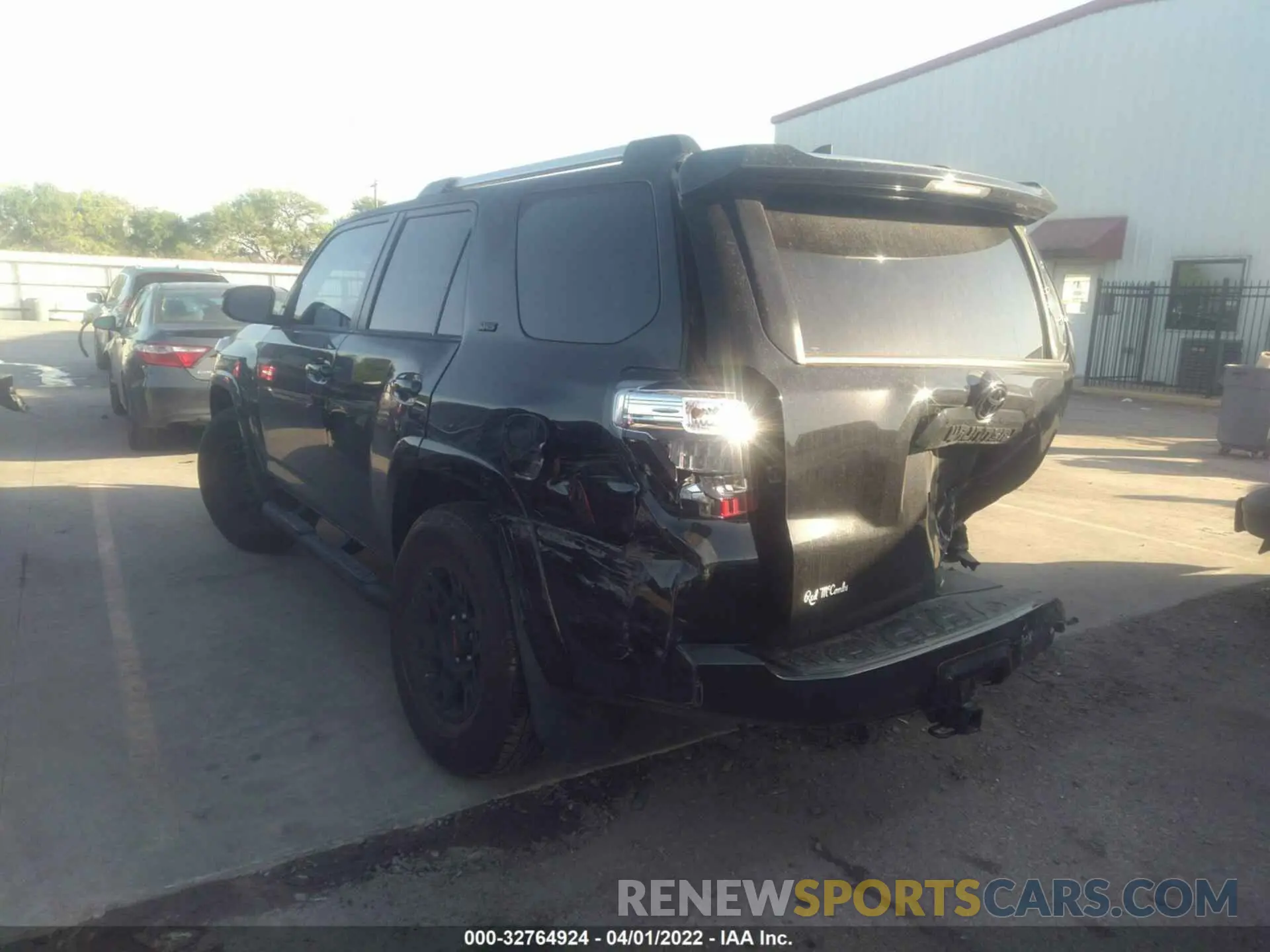 3 Фотография поврежденного автомобиля JTEEU5JR2M5228560 TOYOTA 4RUNNER 2021
