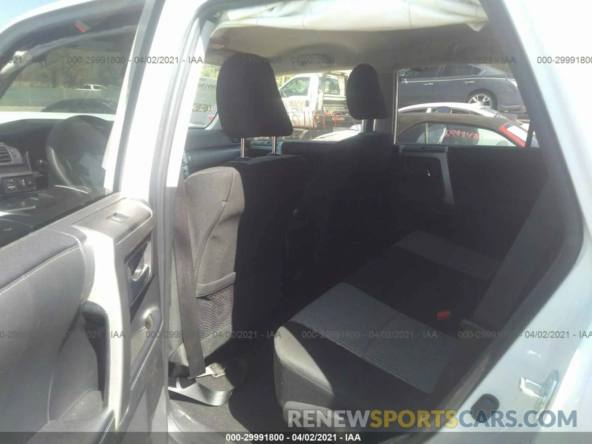 8 Фотография поврежденного автомобиля JTEEU5JR2M5234150 TOYOTA 4RUNNER 2021