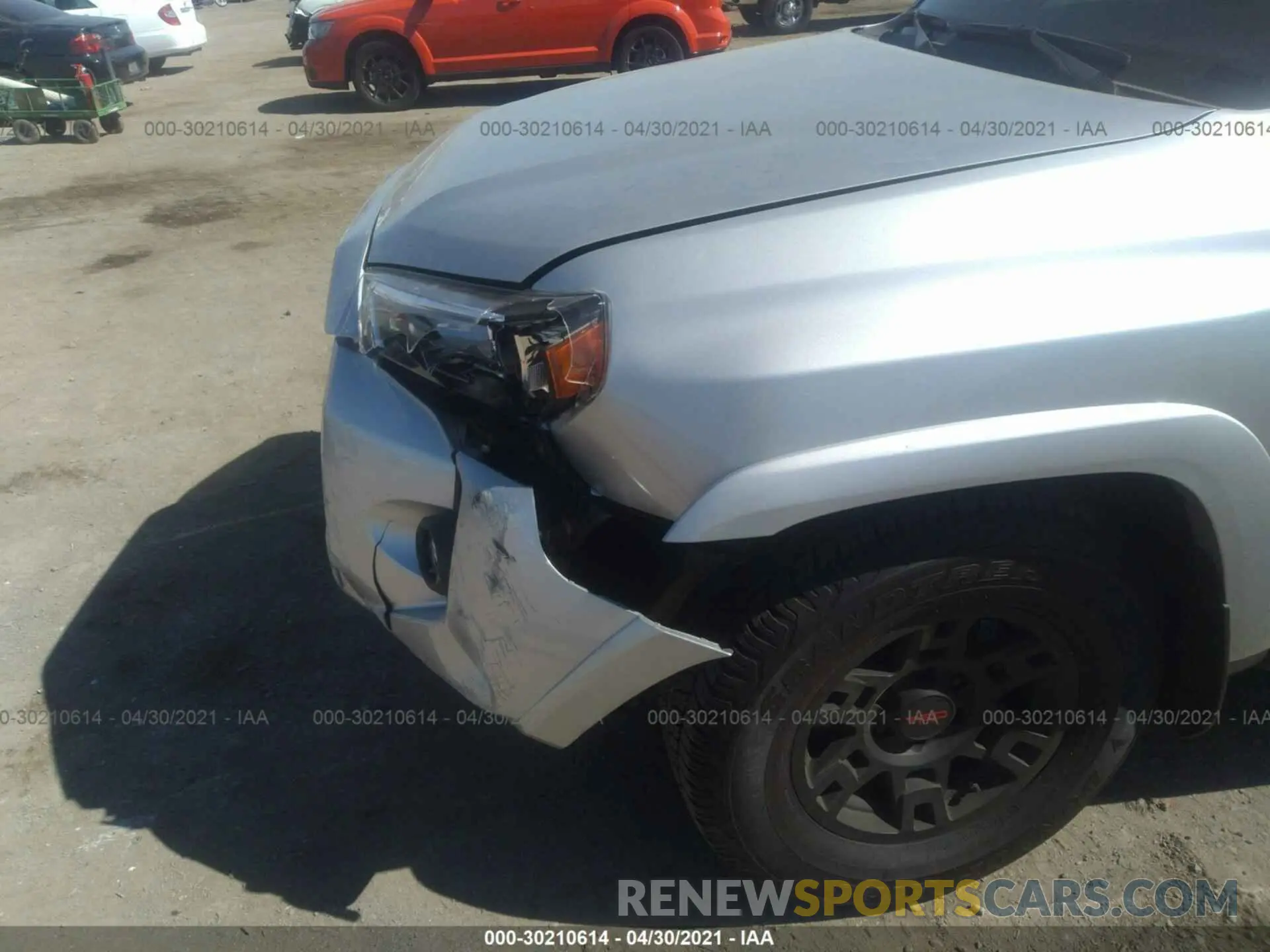 6 Photograph of a damaged car JTEEU5JR6M5232062 TOYOTA 4RUNNER 2021