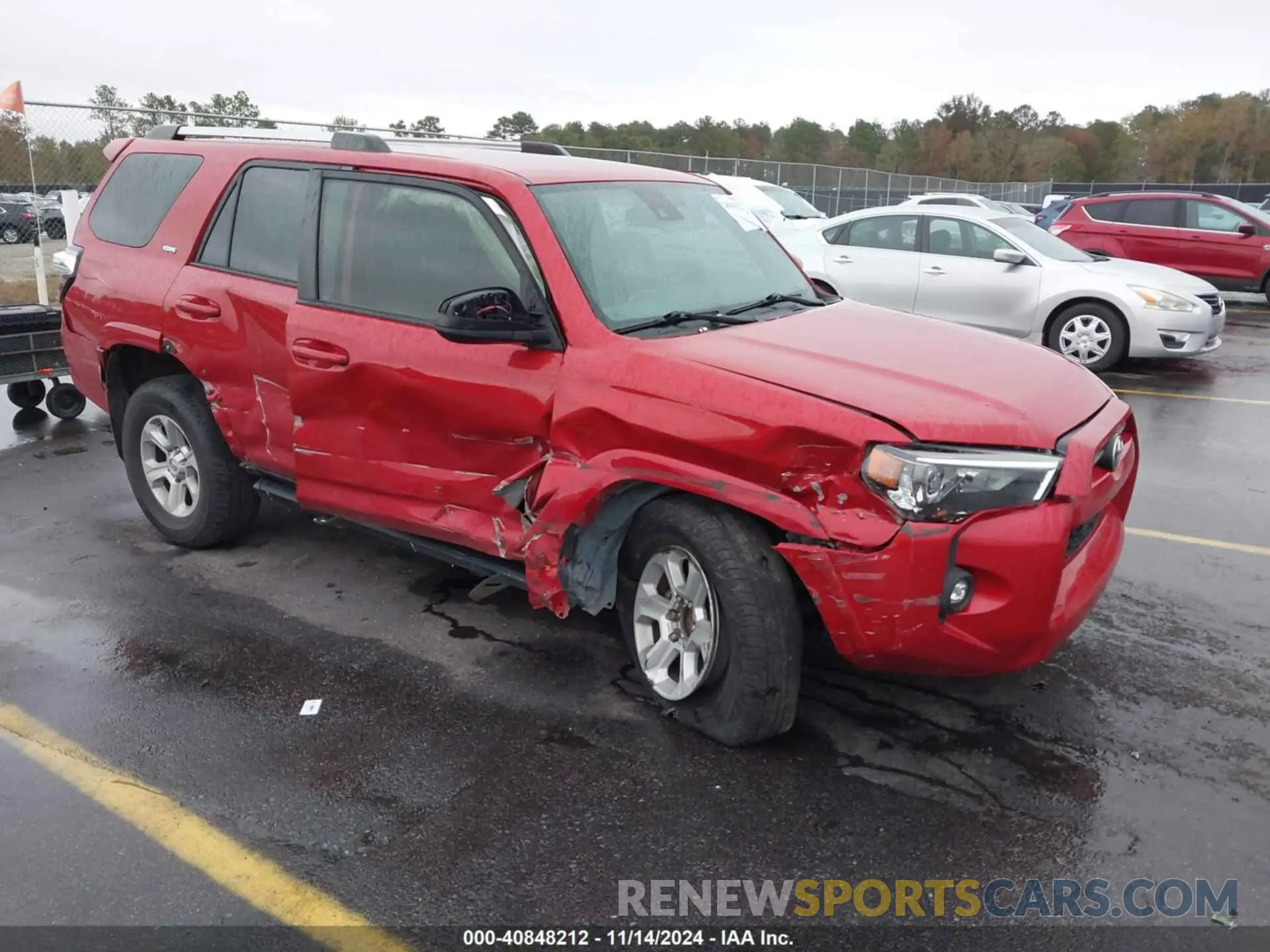 1 Photograph of a damaged car JTEEU5JR6M5249945 TOYOTA 4RUNNER 2021