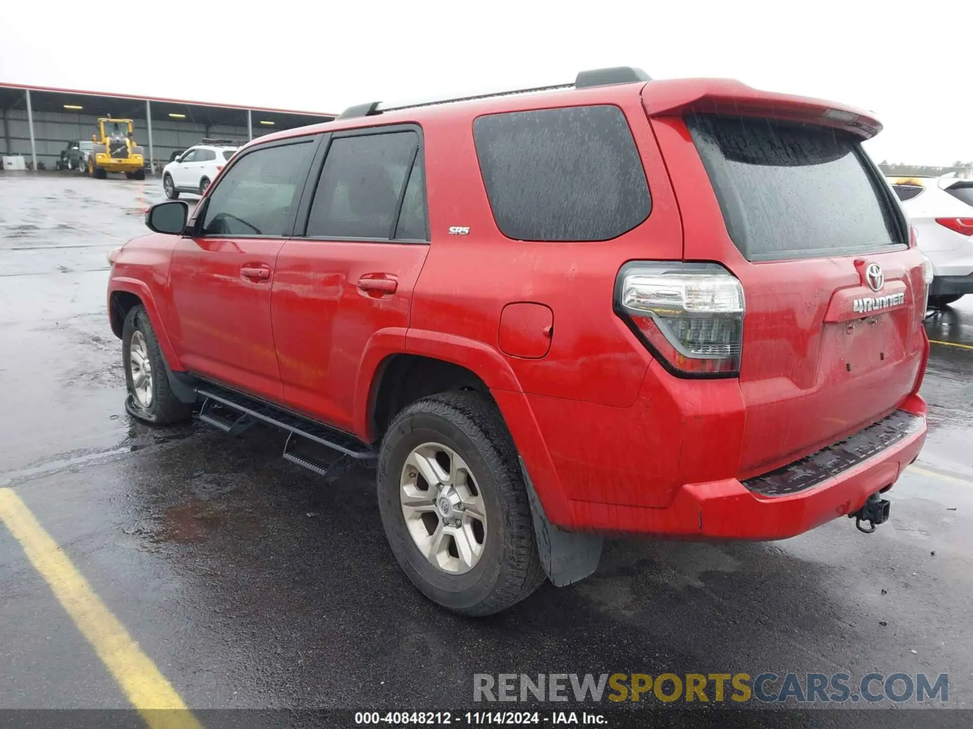 3 Photograph of a damaged car JTEEU5JR6M5249945 TOYOTA 4RUNNER 2021