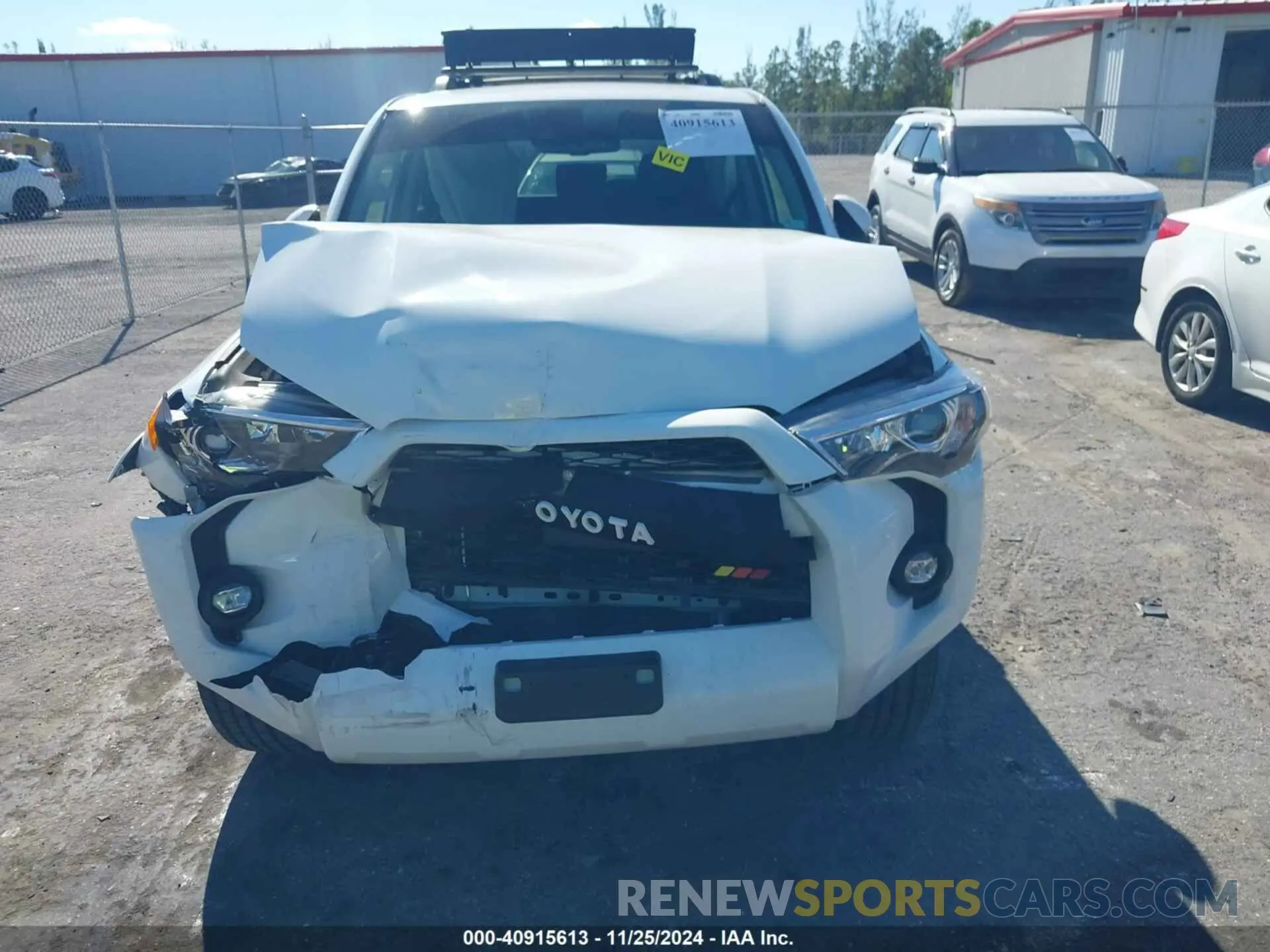 12 Photograph of a damaged car JTEEU5JR7M5249971 TOYOTA 4RUNNER 2021