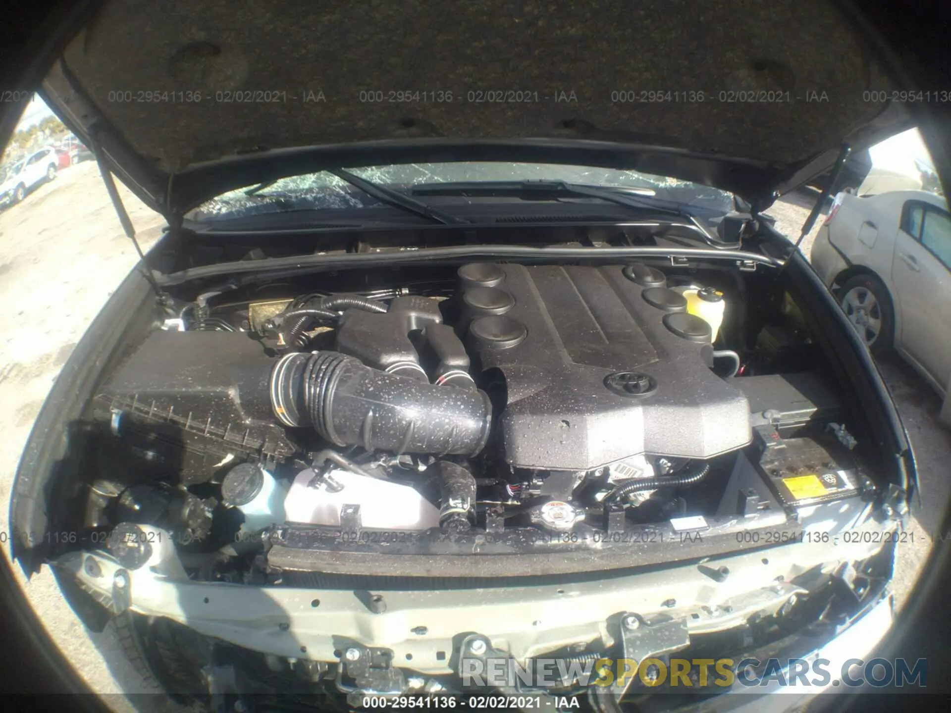 10 Photograph of a damaged car JTEEU5JR9M5237725 TOYOTA 4RUNNER 2021