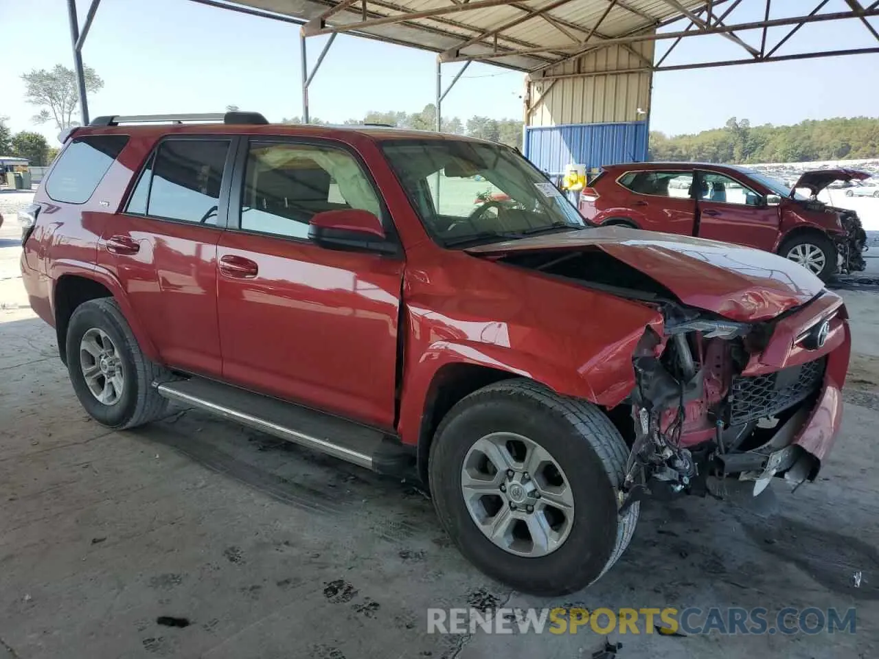 4 Photograph of a damaged car JTEEU5JRXM5235367 TOYOTA 4RUNNER 2021