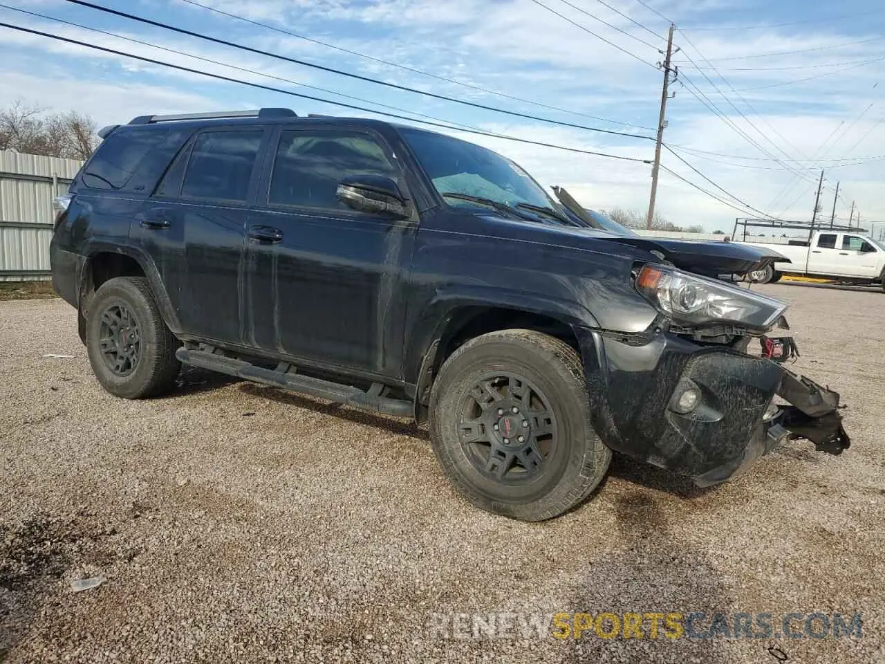 4 Photograph of a damaged car JTEFU5JR1M5234385 TOYOTA 4RUNNER 2021