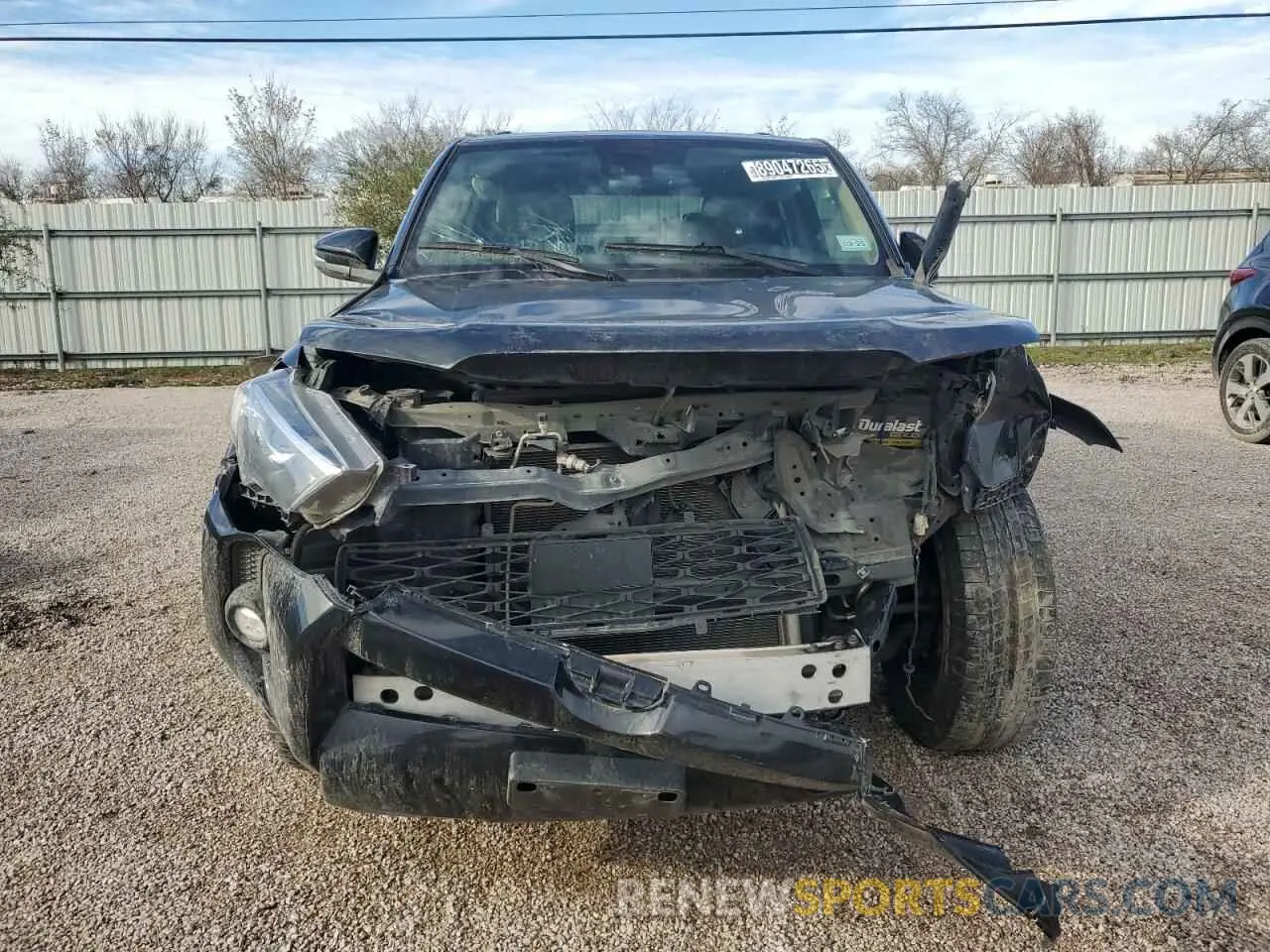 5 Photograph of a damaged car JTEFU5JR1M5234385 TOYOTA 4RUNNER 2021