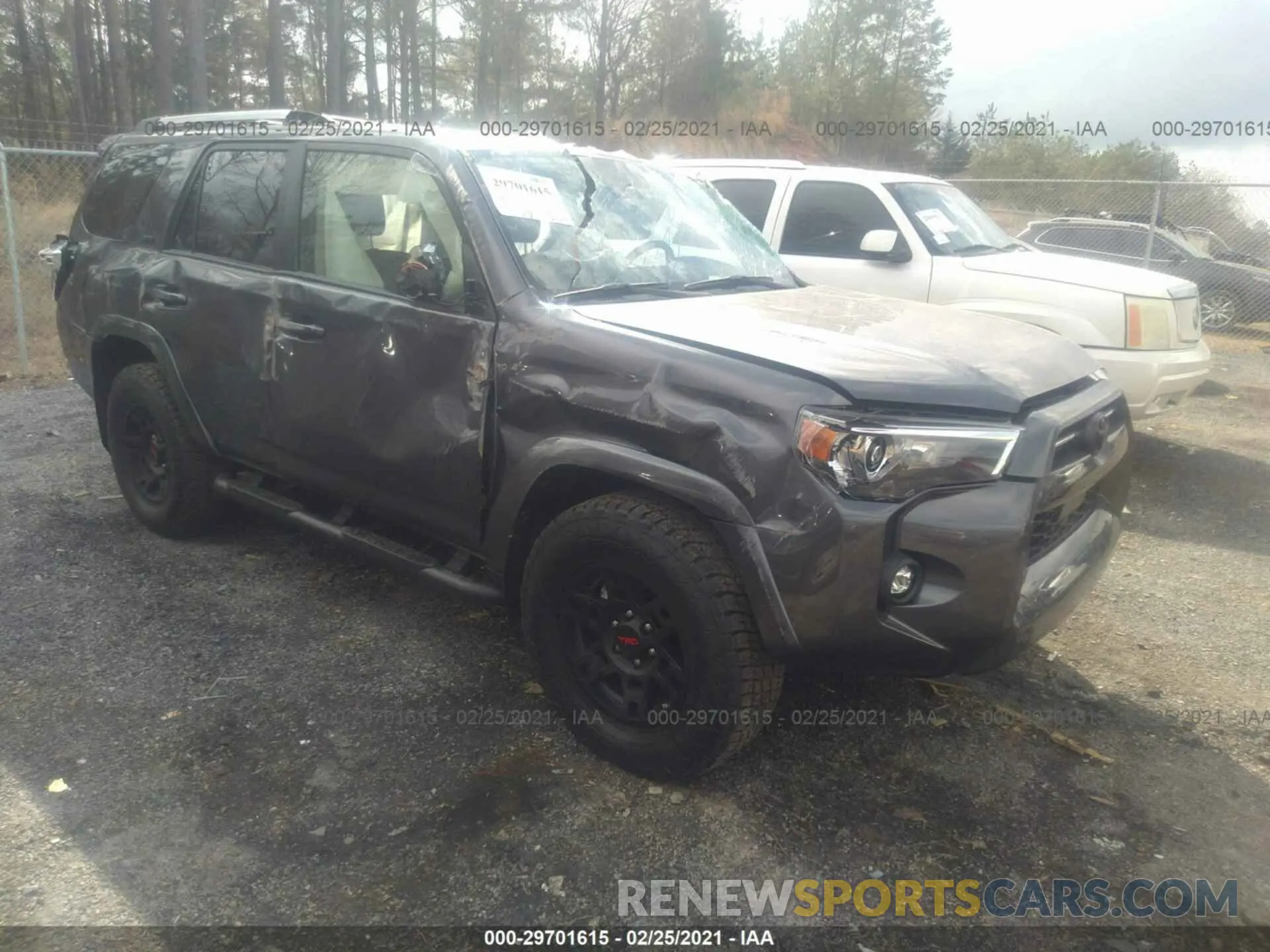 1 Photograph of a damaged car JTEFU5JR3M5235425 TOYOTA 4RUNNER 2021