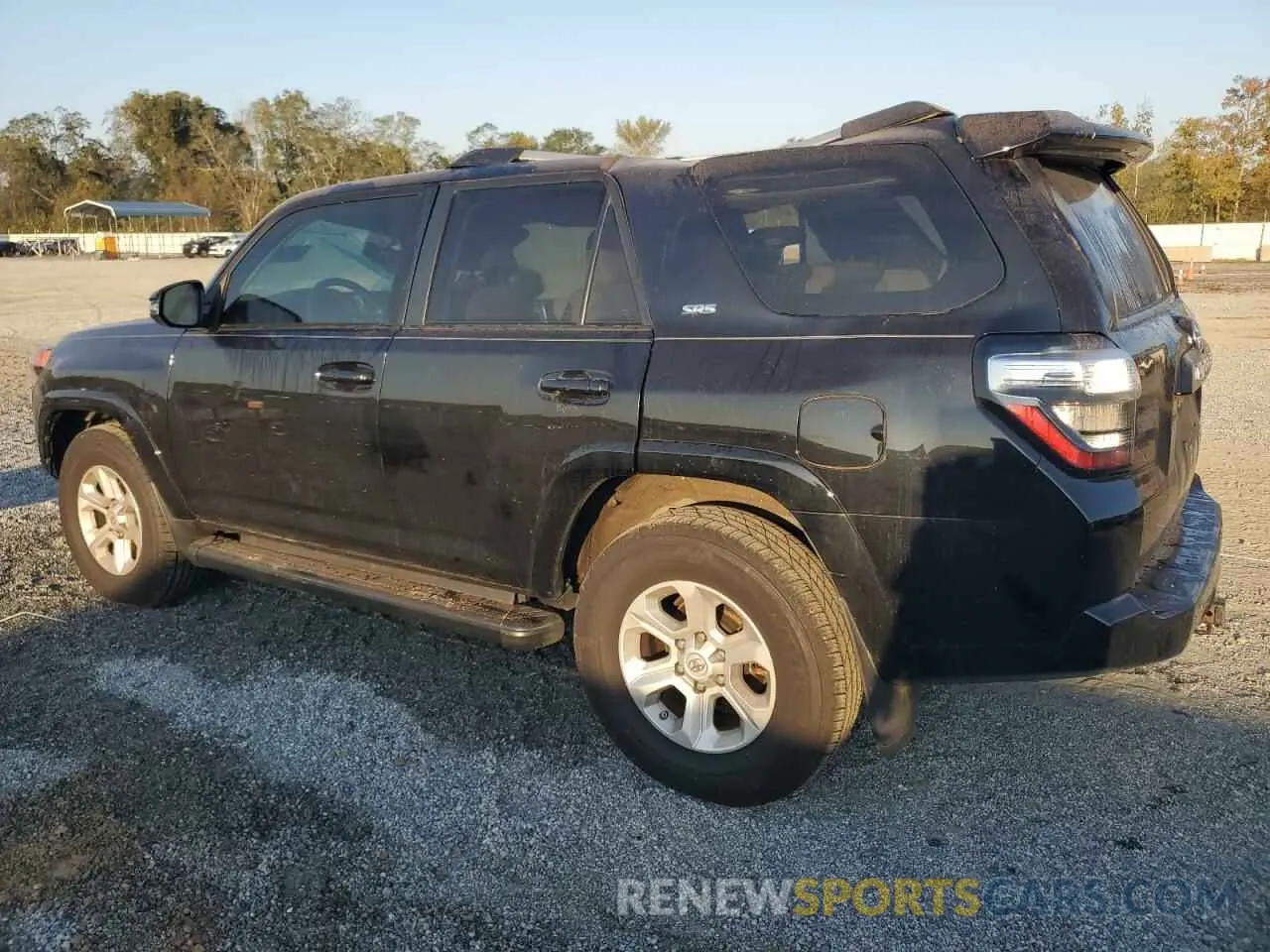 2 Photograph of a damaged car JTEFU5JR6M5228260 TOYOTA 4RUNNER 2021