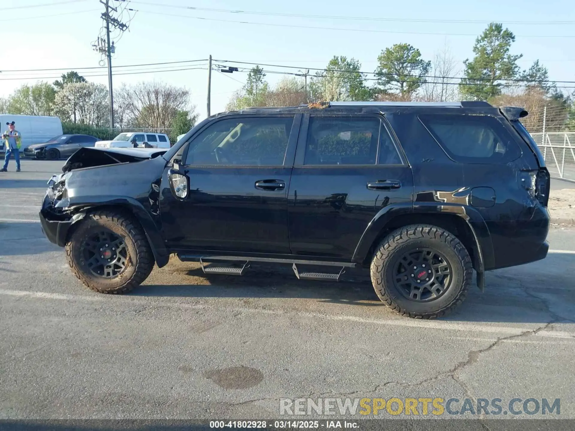 14 Photograph of a damaged car JTEFU5JR6M5240537 TOYOTA 4RUNNER 2021