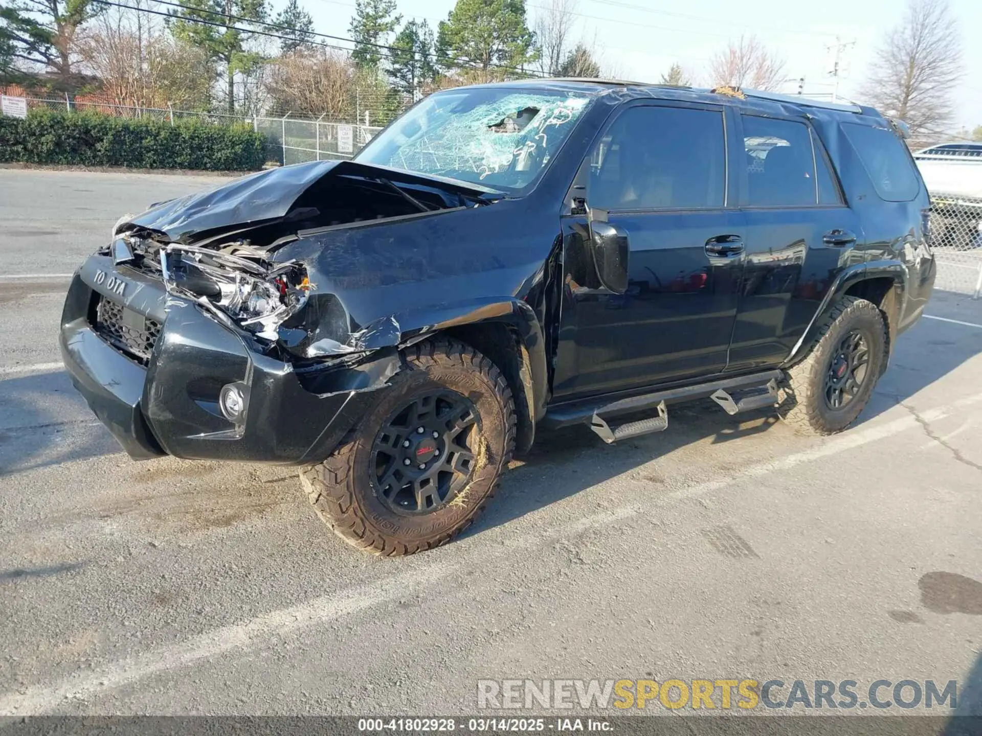 2 Photograph of a damaged car JTEFU5JR6M5240537 TOYOTA 4RUNNER 2021