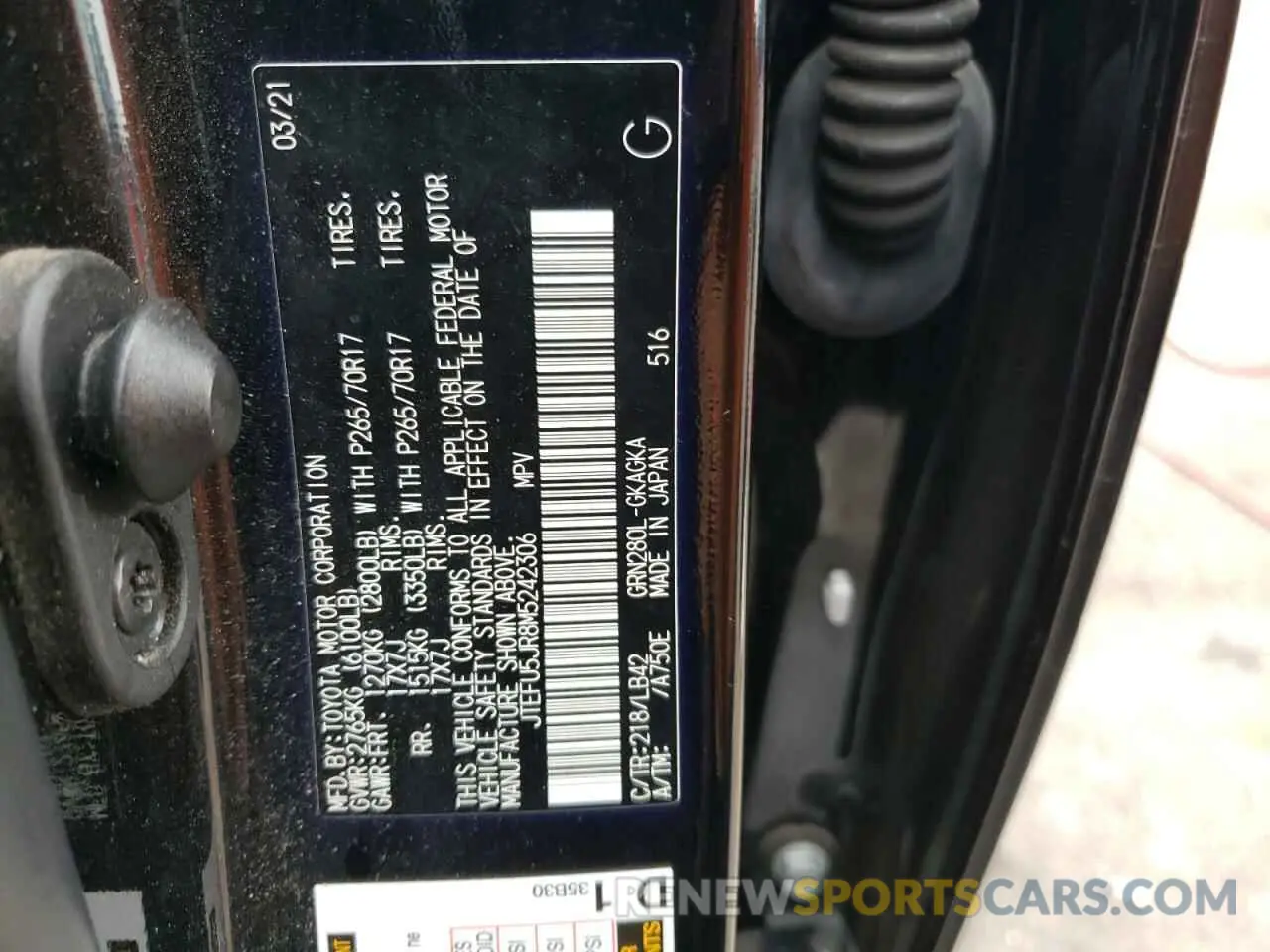 13 Photograph of a damaged car JTEFU5JR8M5242306 TOYOTA 4RUNNER 2021