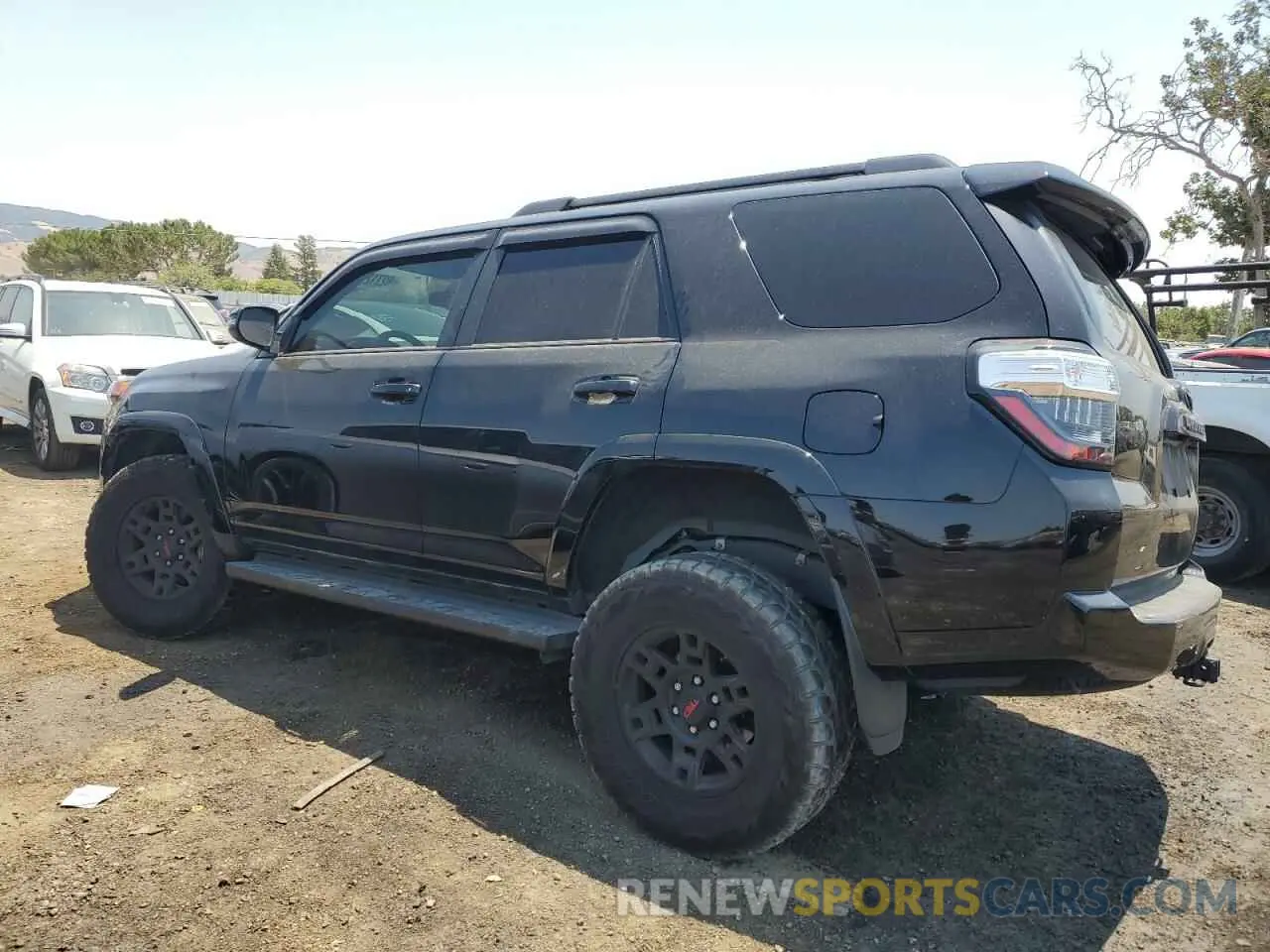 2 Фотография поврежденного автомобиля JTEHU5JR1M5881409 TOYOTA 4RUNNER 2021