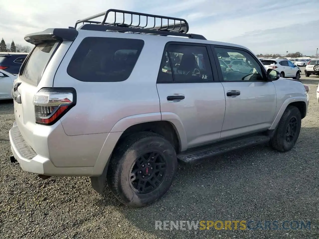 3 Photograph of a damaged car JTEHU5JR1M5948039 TOYOTA 4RUNNER 2021