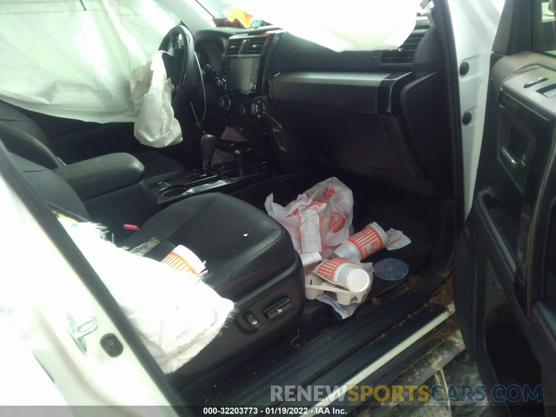 5 Photograph of a damaged car JTEHU5JR9M5954025 TOYOTA 4RUNNER 2021