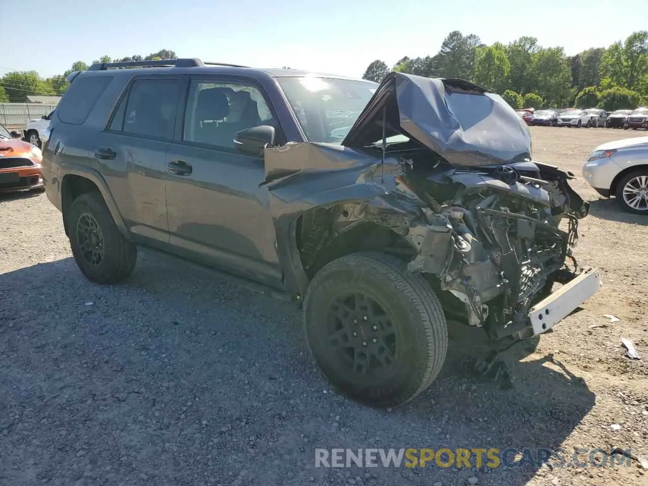 4 Photograph of a damaged car JTEHU5JRXM5903651 TOYOTA 4RUNNER 2021