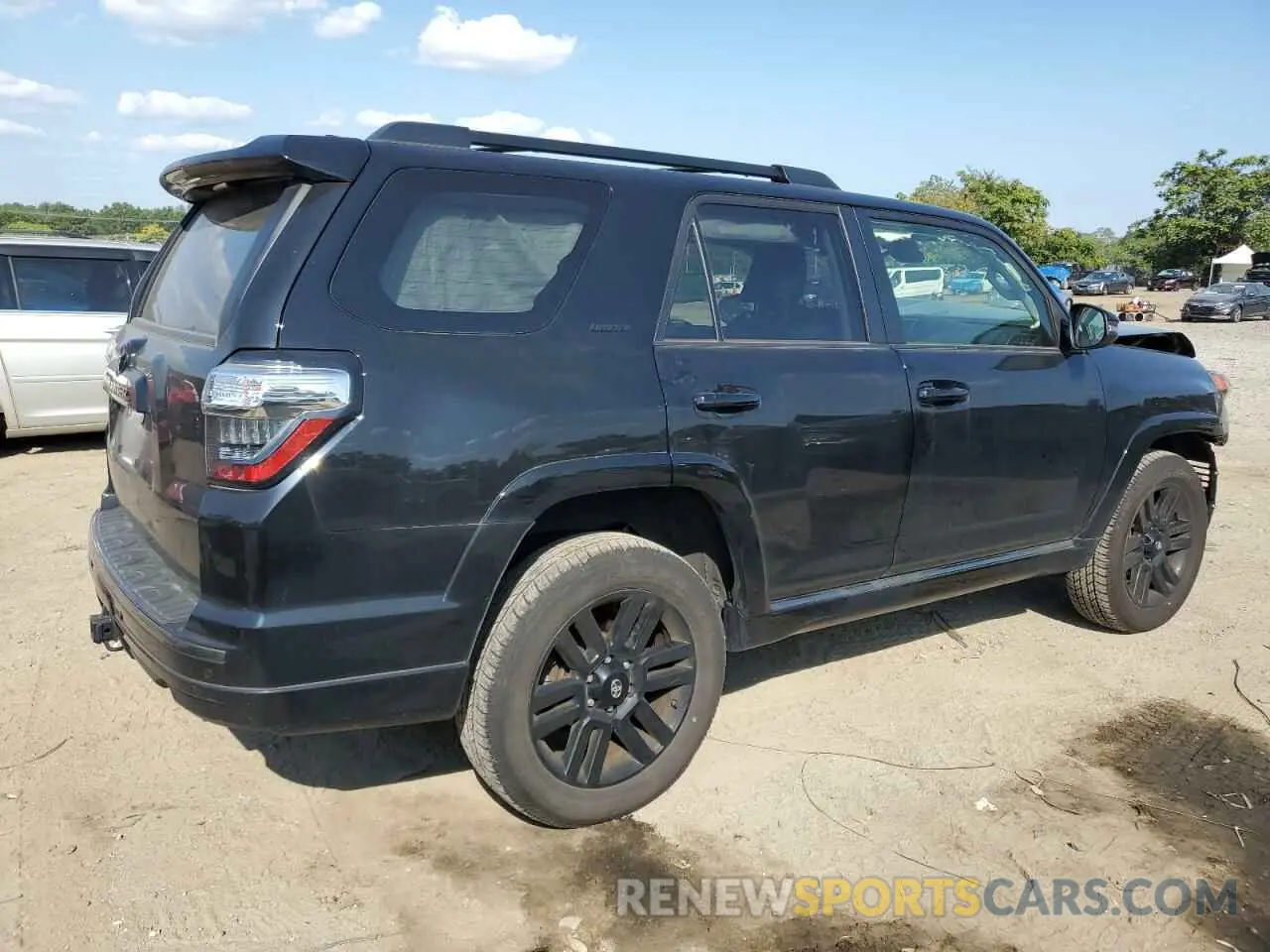 3 Photograph of a damaged car JTEJU5JR0M5964184 TOYOTA 4RUNNER 2021