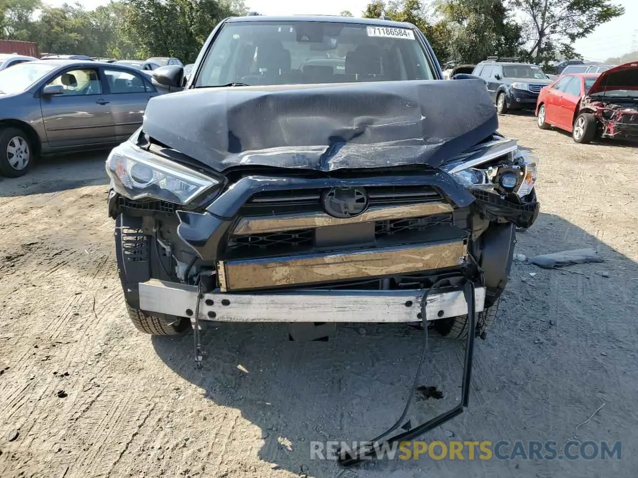 5 Photograph of a damaged car JTEJU5JR0M5964184 TOYOTA 4RUNNER 2021