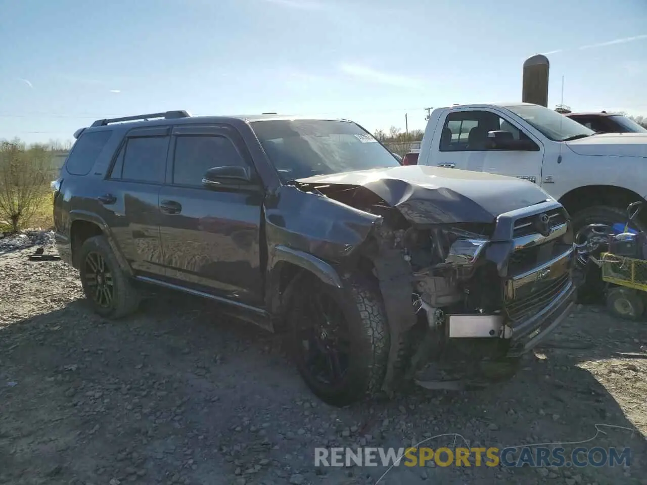 4 Photograph of a damaged car JTEJU5JR4M5857915 TOYOTA 4RUNNER 2021