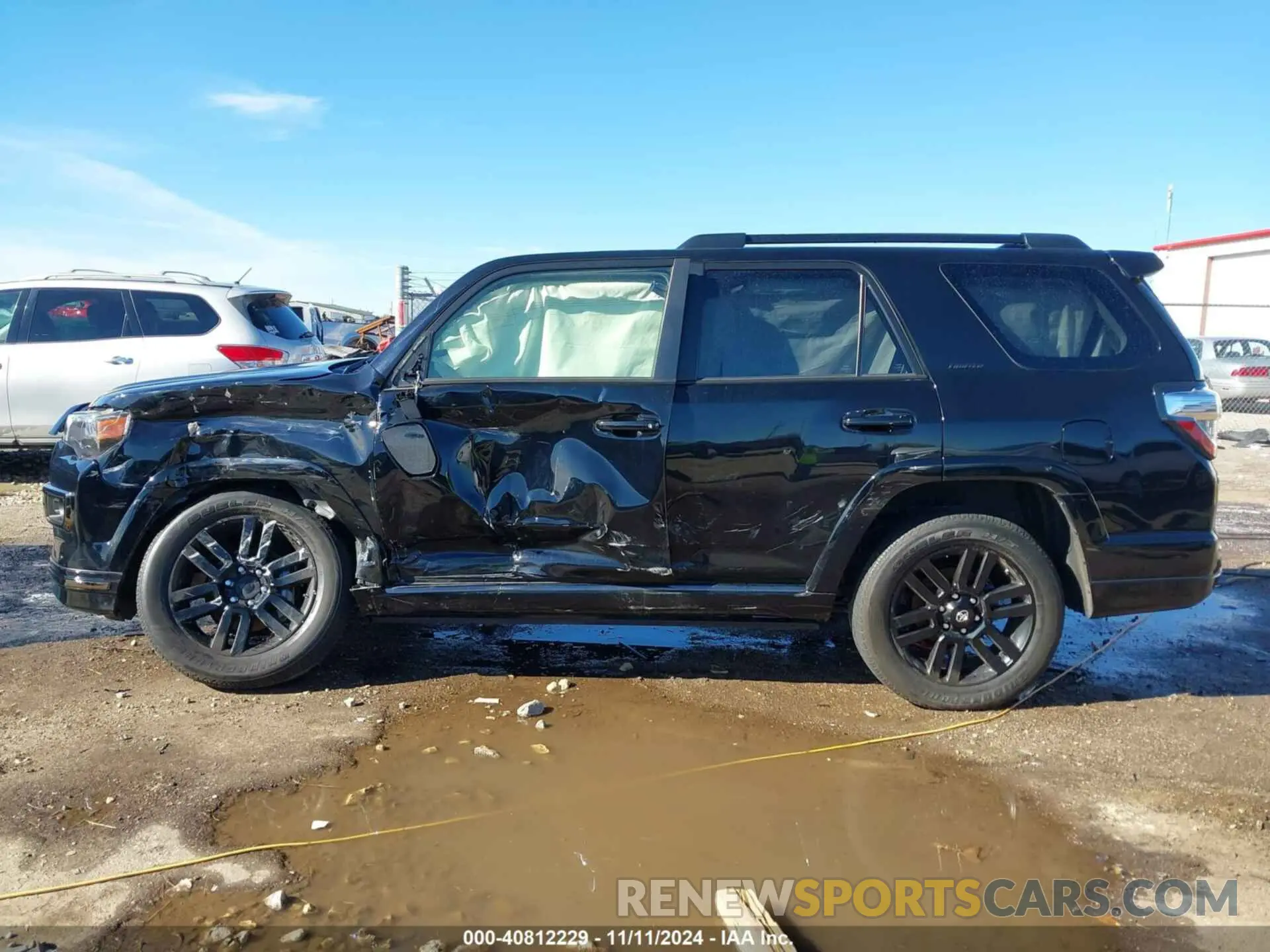 15 Photograph of a damaged car JTEJU5JR6M5882086 TOYOTA 4RUNNER 2021