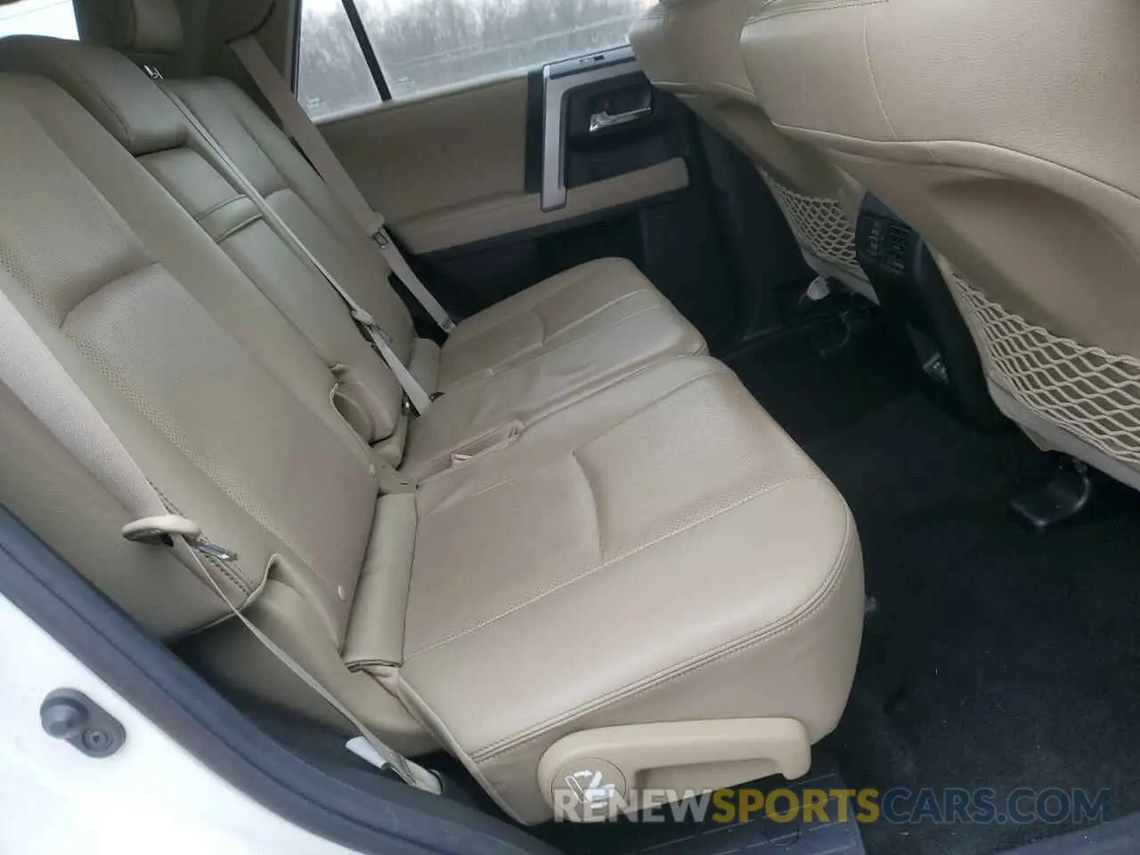 11 Фотография поврежденного автомобиля JTEKU5JR4M5844702 TOYOTA 4RUNNER 2021