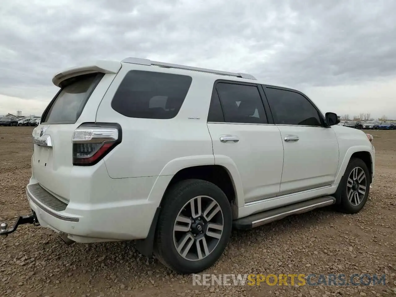 4 Фотография поврежденного автомобиля JTEKU5JR5M5839461 TOYOTA 4RUNNER 2021
