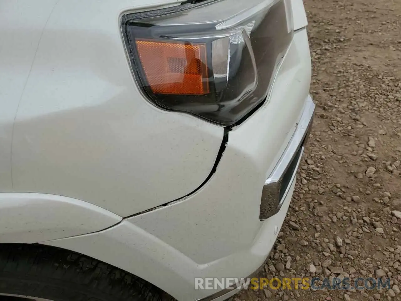 9 Фотография поврежденного автомобиля JTEKU5JR5M5839461 TOYOTA 4RUNNER 2021