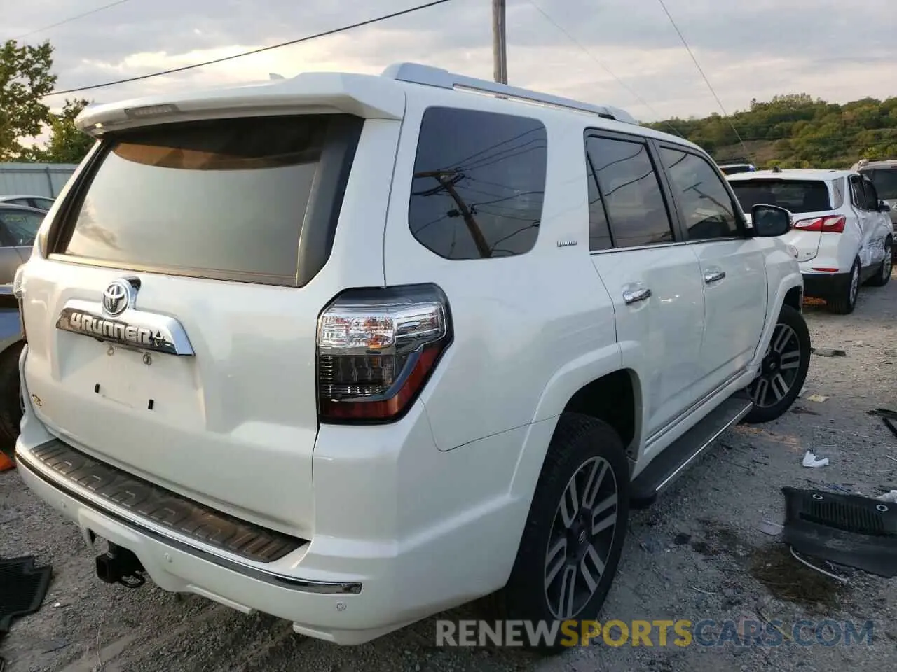 3 Фотография поврежденного автомобиля JTEKU5JR6M5861453 TOYOTA 4RUNNER 2021