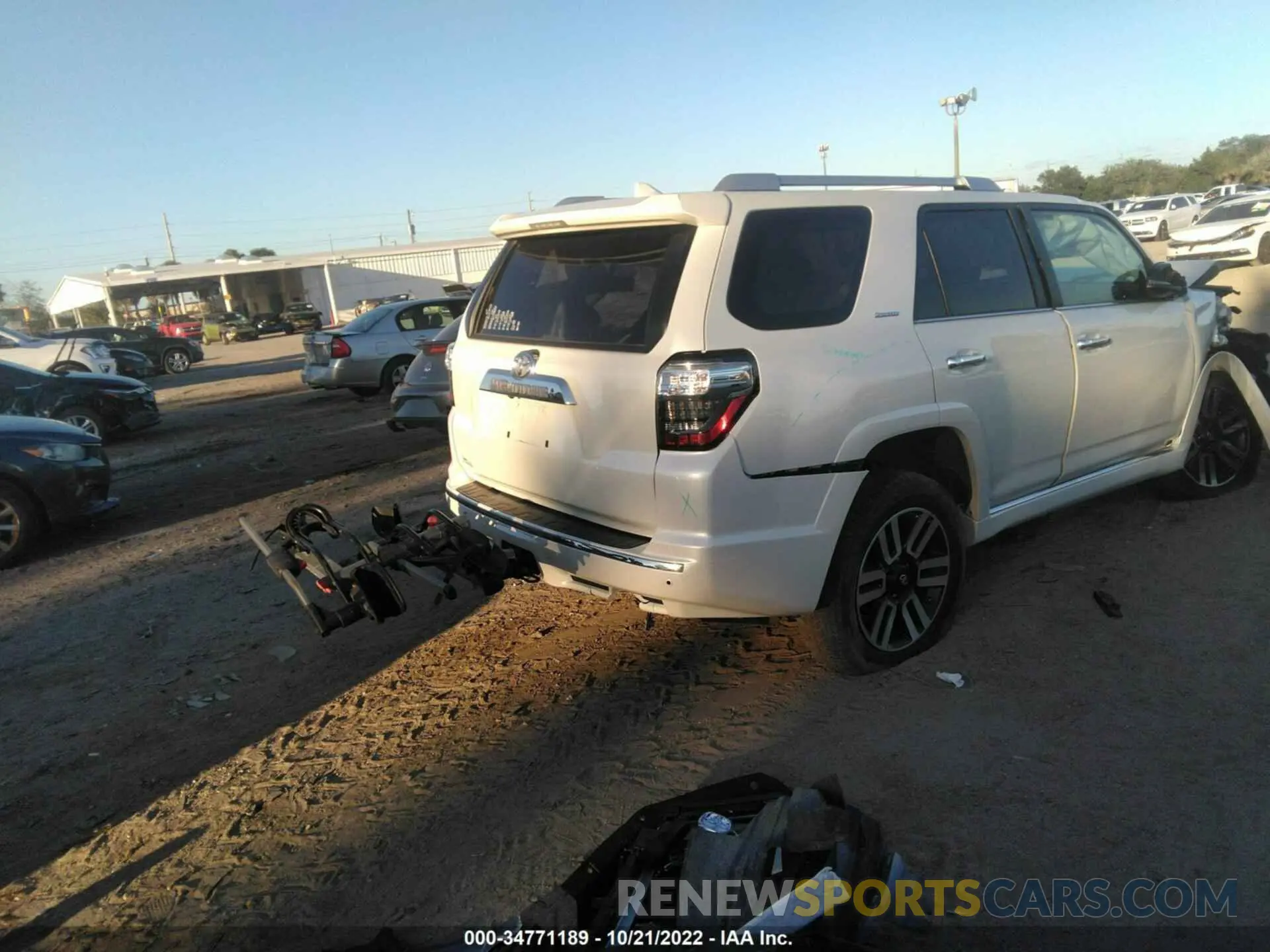 4 Фотография поврежденного автомобиля JTEKU5JR8M5914086 TOYOTA 4RUNNER 2021
