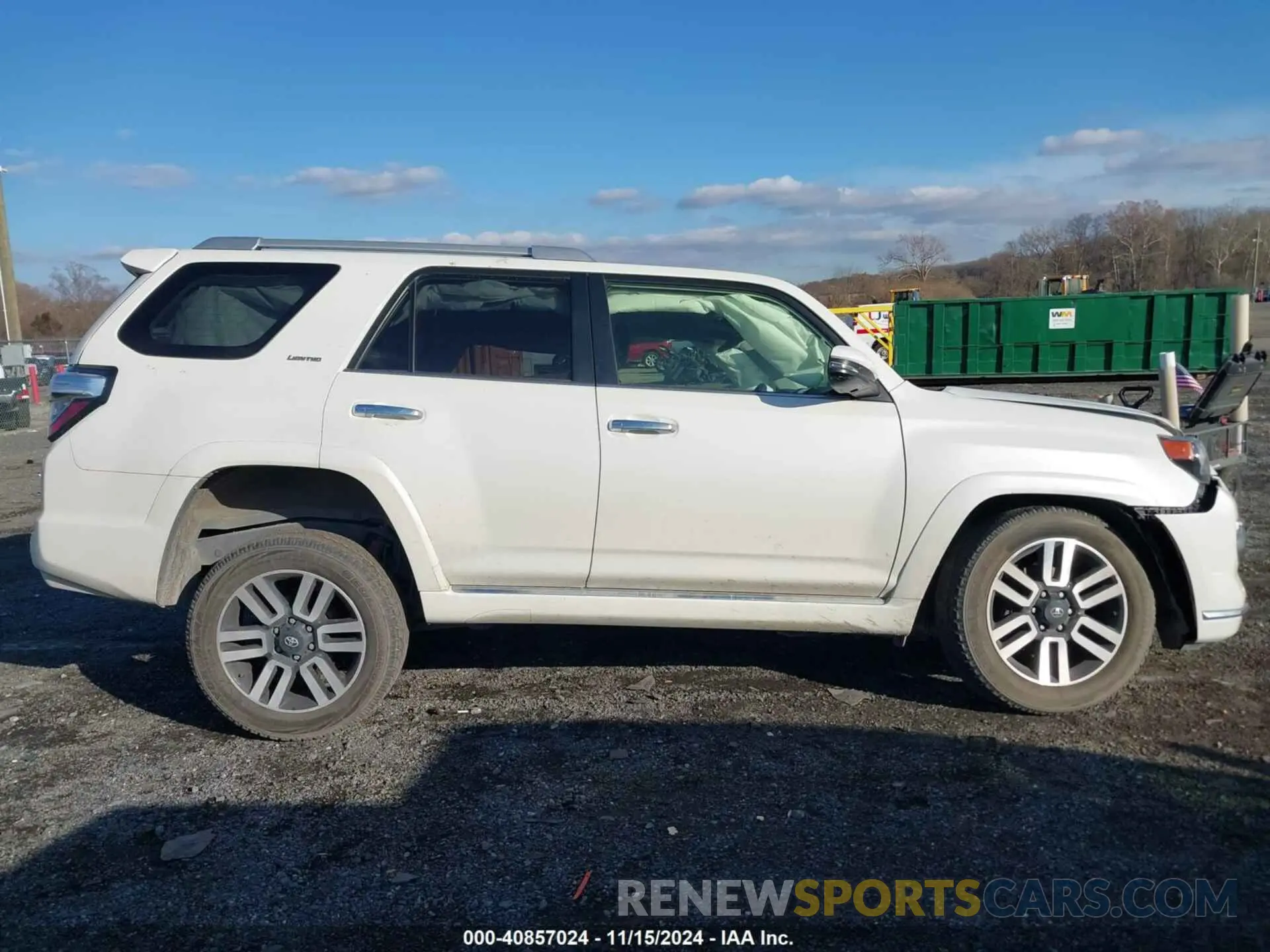 13 Photograph of a damaged car JTEKU5JR9M5881745 TOYOTA 4RUNNER 2021