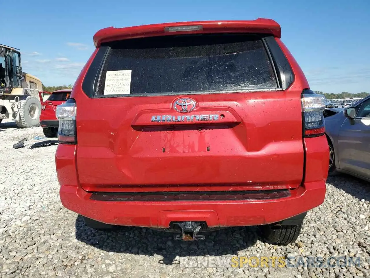6 Photograph of a damaged car JTEMU5JR1M5892148 TOYOTA 4RUNNER 2021