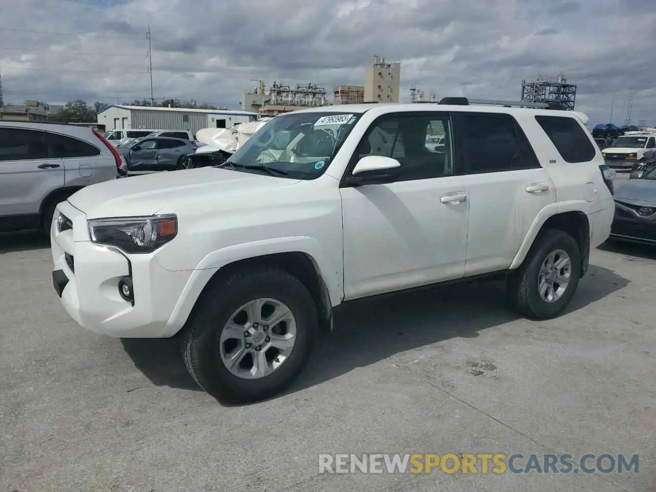 1 Фотография поврежденного автомобиля JTEMU5JR3M5869017 TOYOTA 4RUNNER 2021
