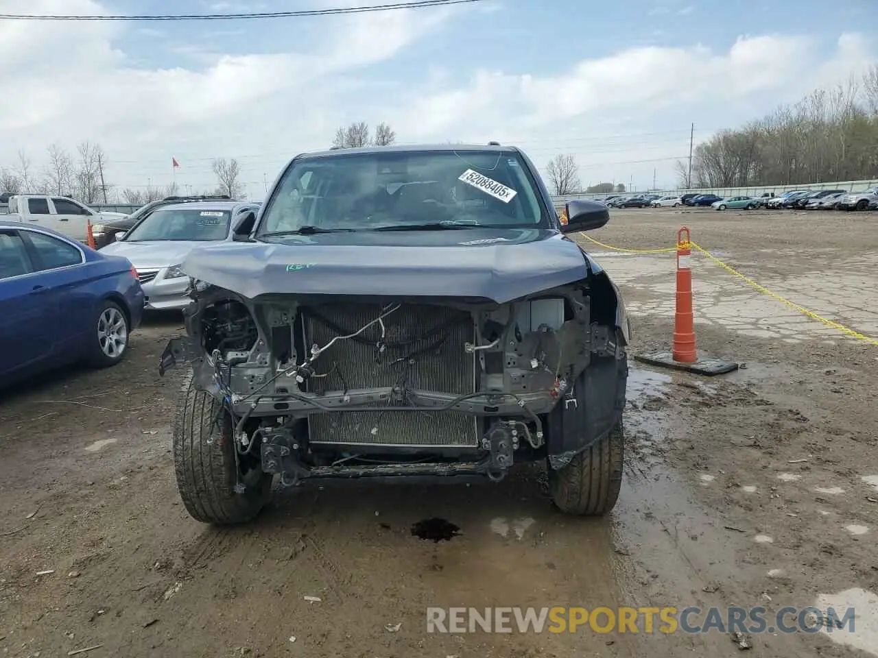 5 Photograph of a damaged car JTEMU5JR3M5903408 TOYOTA 4RUNNER 2021