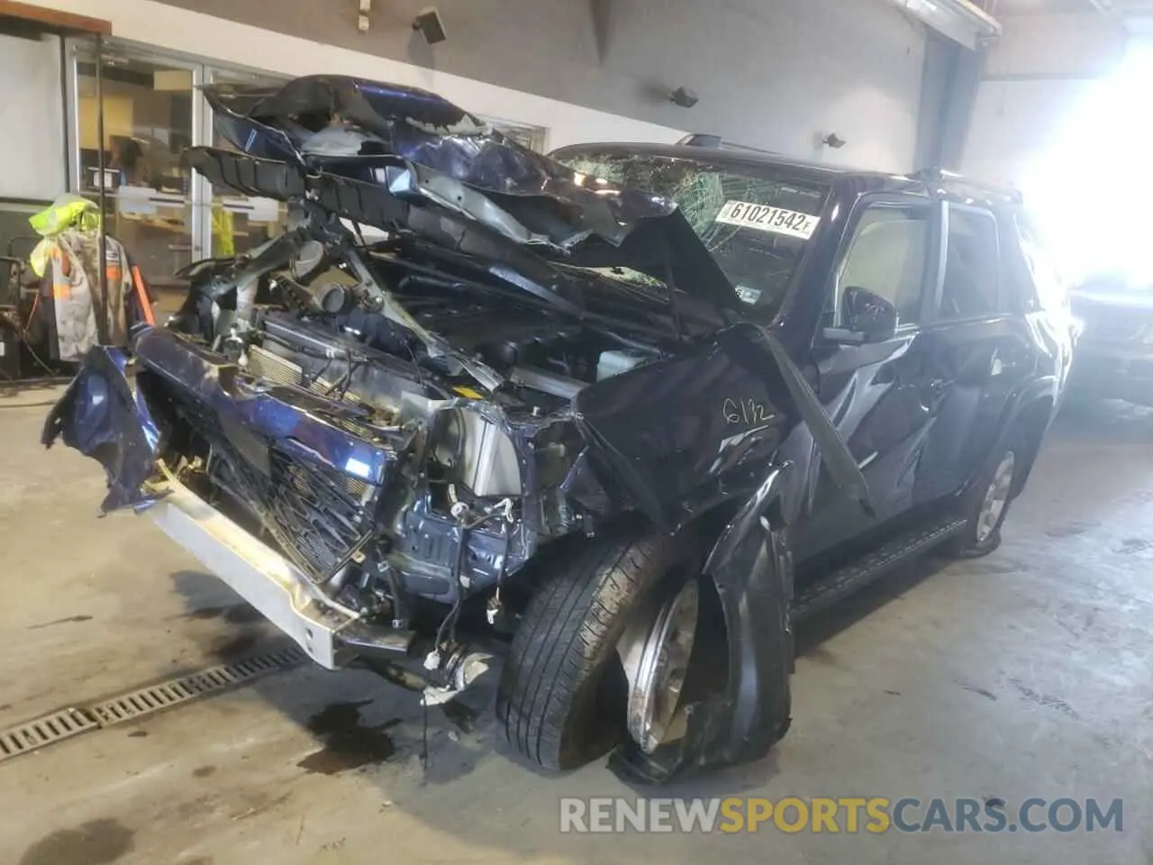 2 Photograph of a damaged car JTEMU5JR5M5862800 TOYOTA 4RUNNER 2021