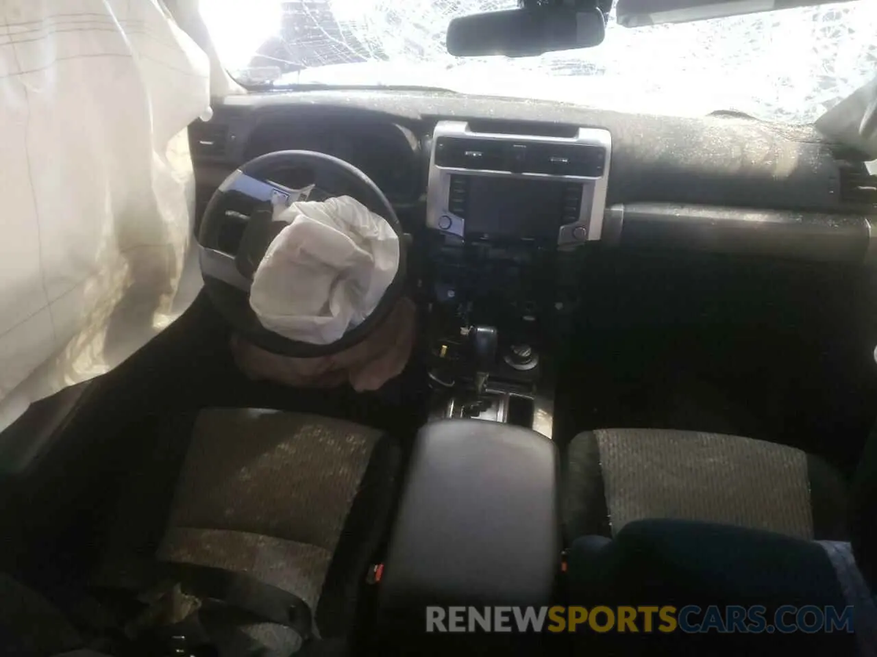 5 Photograph of a damaged car JTEMU5JR5M5862800 TOYOTA 4RUNNER 2021