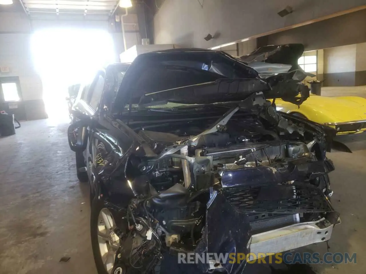 9 Photograph of a damaged car JTEMU5JR5M5862800 TOYOTA 4RUNNER 2021
