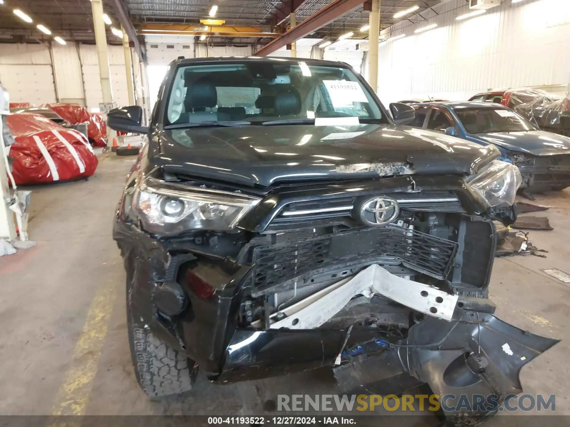 6 Photograph of a damaged car JTEMU5JR6M5851224 TOYOTA 4RUNNER 2021