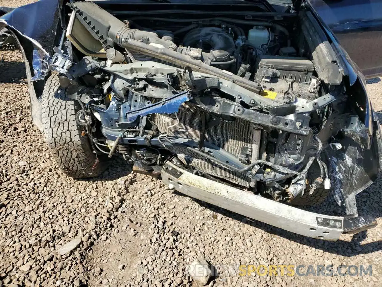 13 Фотография поврежденного автомобиля JTEMU5JR6M5857962 TOYOTA 4RUNNER 2021