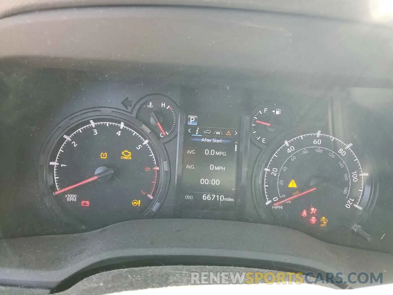 9 Фотография поврежденного автомобиля JTEMU5JR6M5857962 TOYOTA 4RUNNER 2021