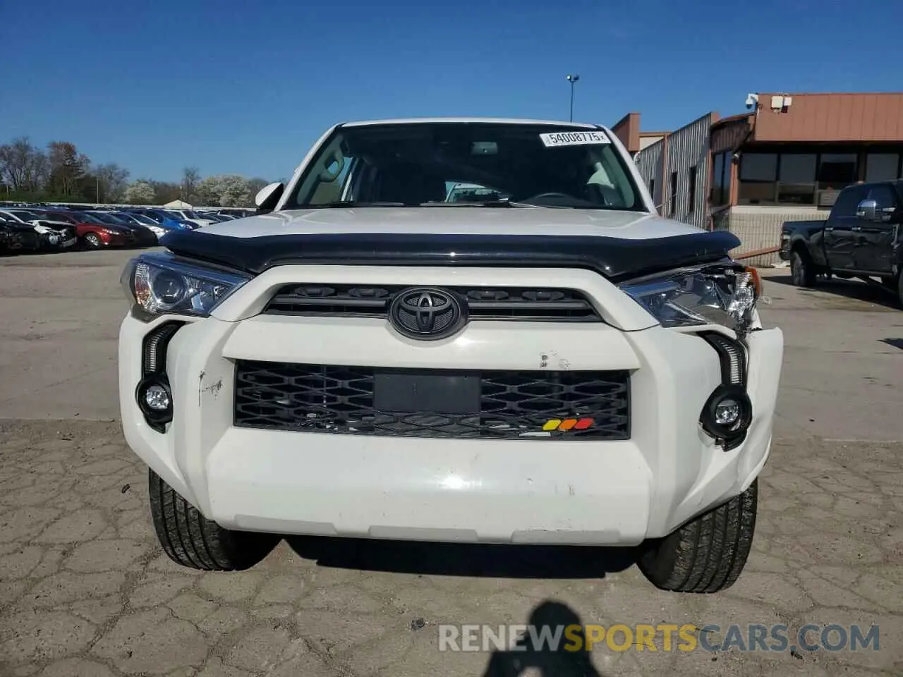 5 Photograph of a damaged car JTEMU5JR7M5868047 TOYOTA 4RUNNER 2021