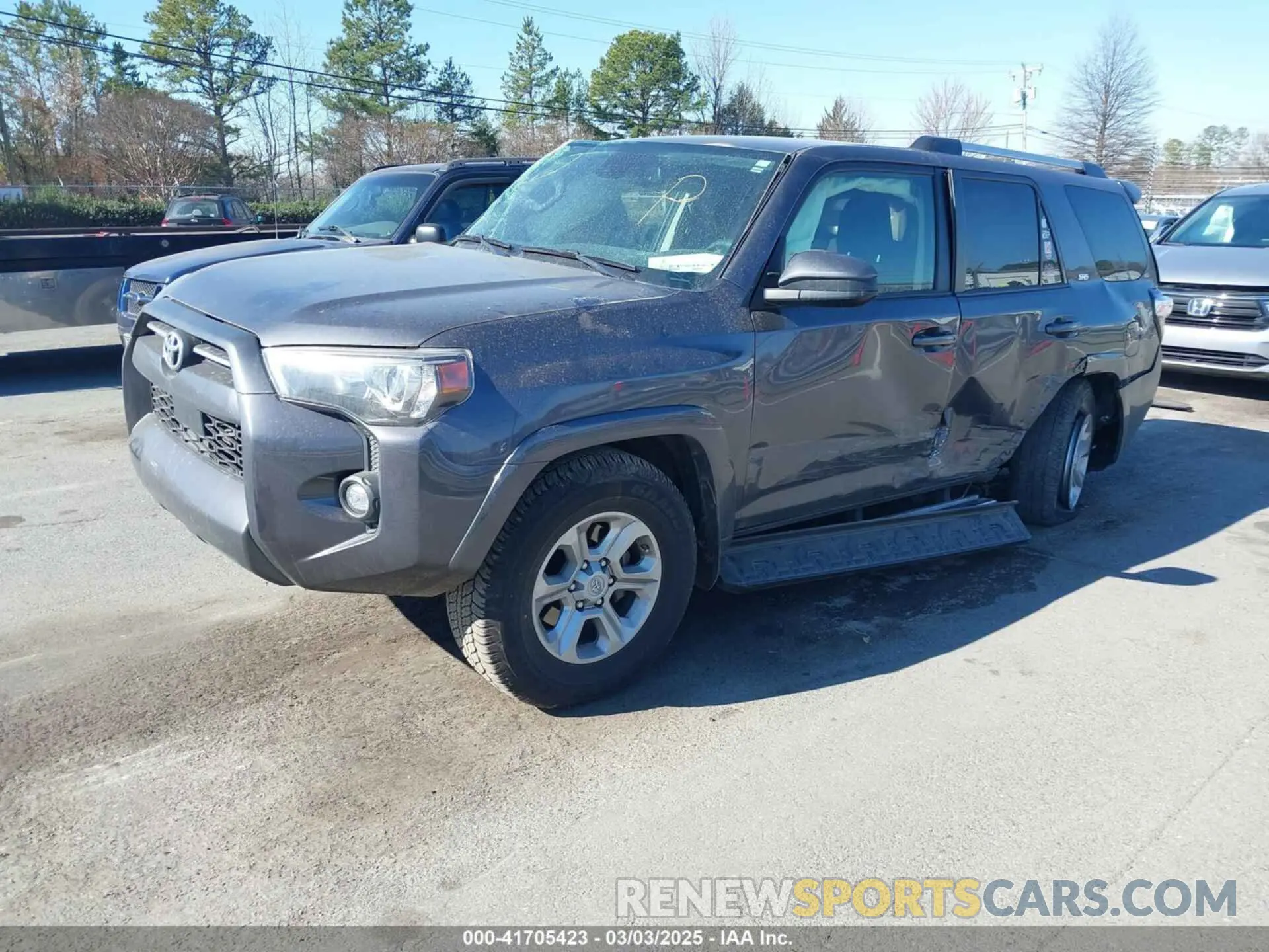 2 Photograph of a damaged car JTEMU5JR7M5953230 TOYOTA 4RUNNER 2021