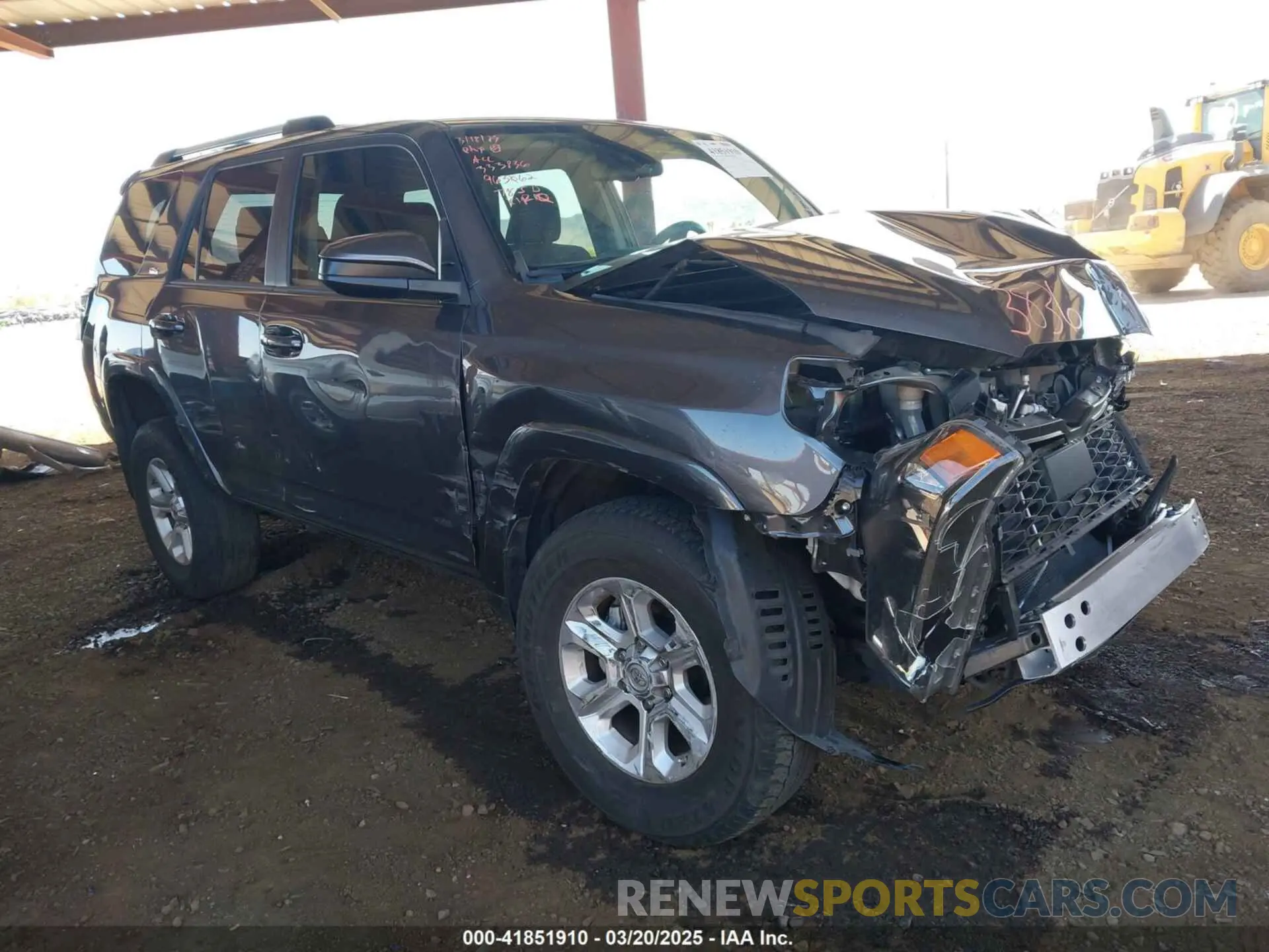 1 Photograph of a damaged car JTEMU5JR7M5963062 TOYOTA 4RUNNER 2021