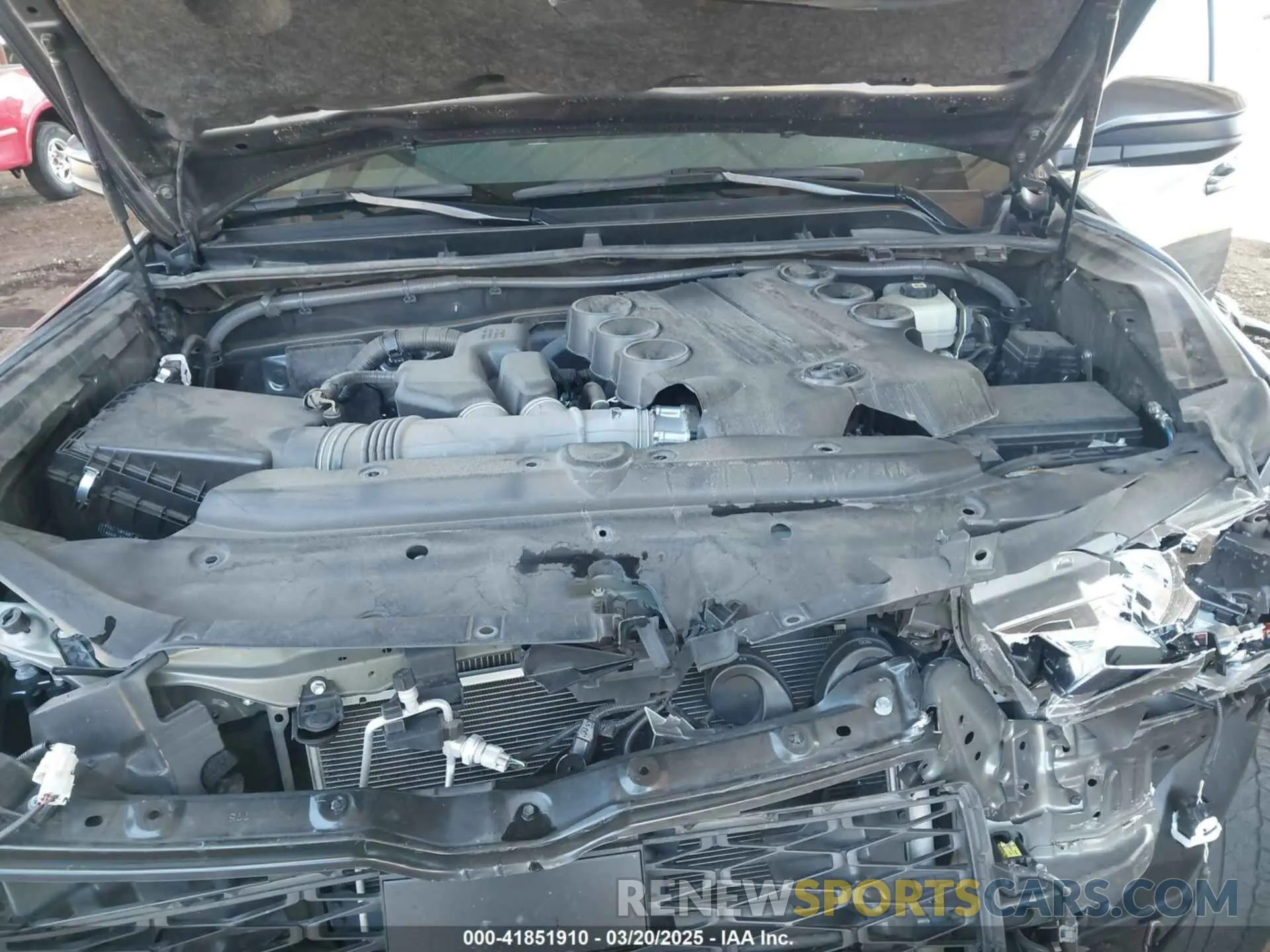 10 Photograph of a damaged car JTEMU5JR7M5963062 TOYOTA 4RUNNER 2021