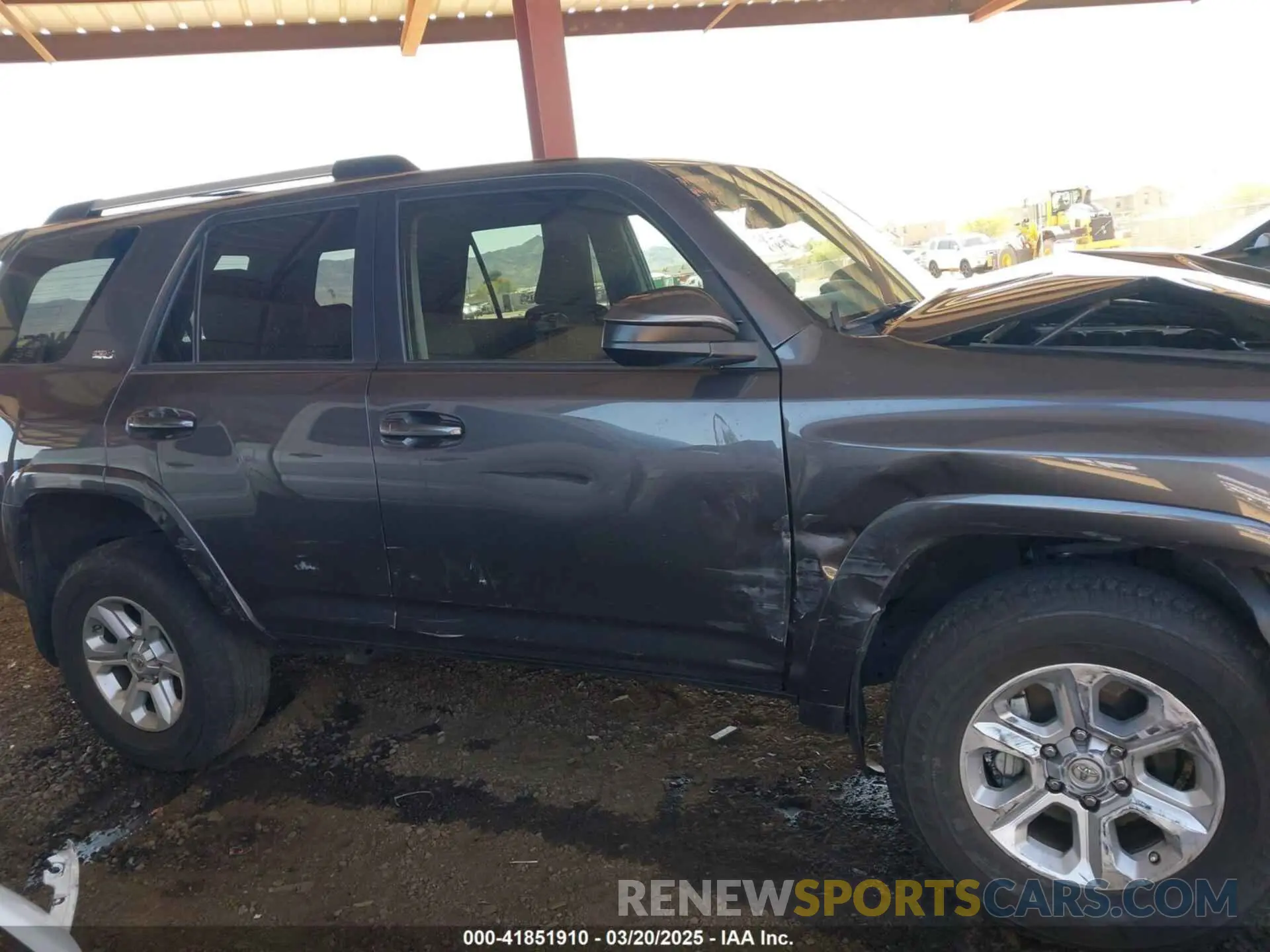 13 Photograph of a damaged car JTEMU5JR7M5963062 TOYOTA 4RUNNER 2021