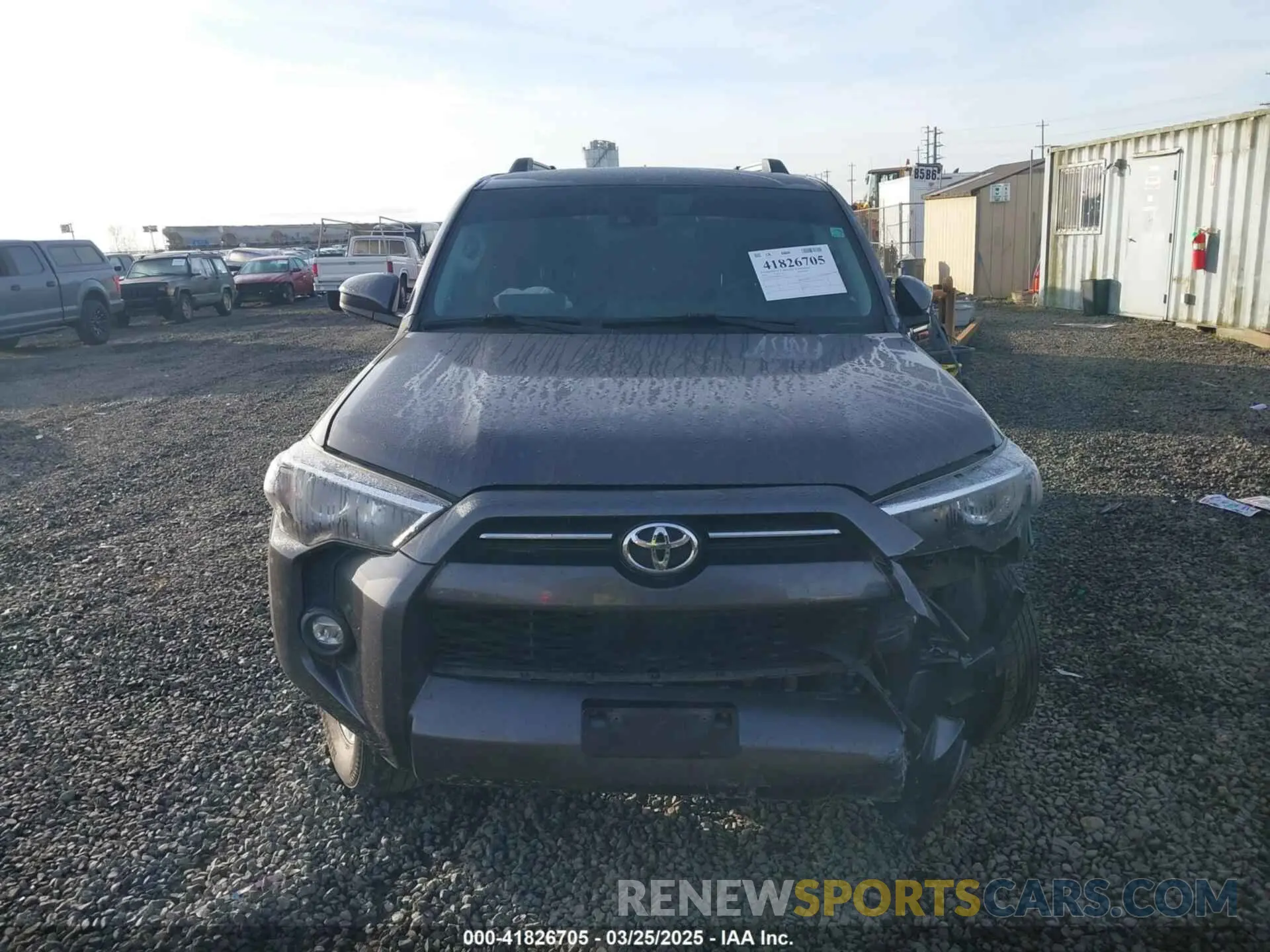 11 Фотография поврежденного автомобиля JTEMU5JR8M5878358 TOYOTA 4RUNNER 2021