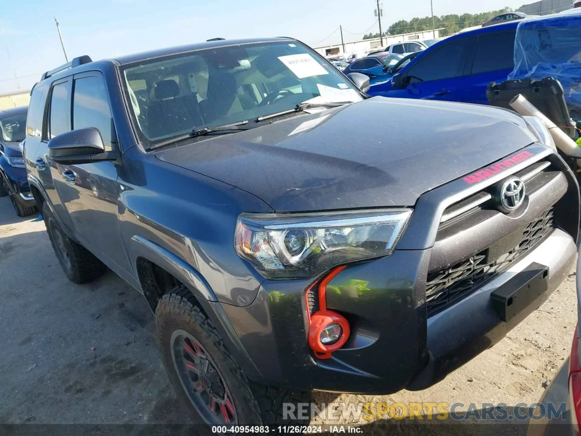 1 Фотография поврежденного автомобиля JTEMU5JR9M5866655 TOYOTA 4RUNNER 2021