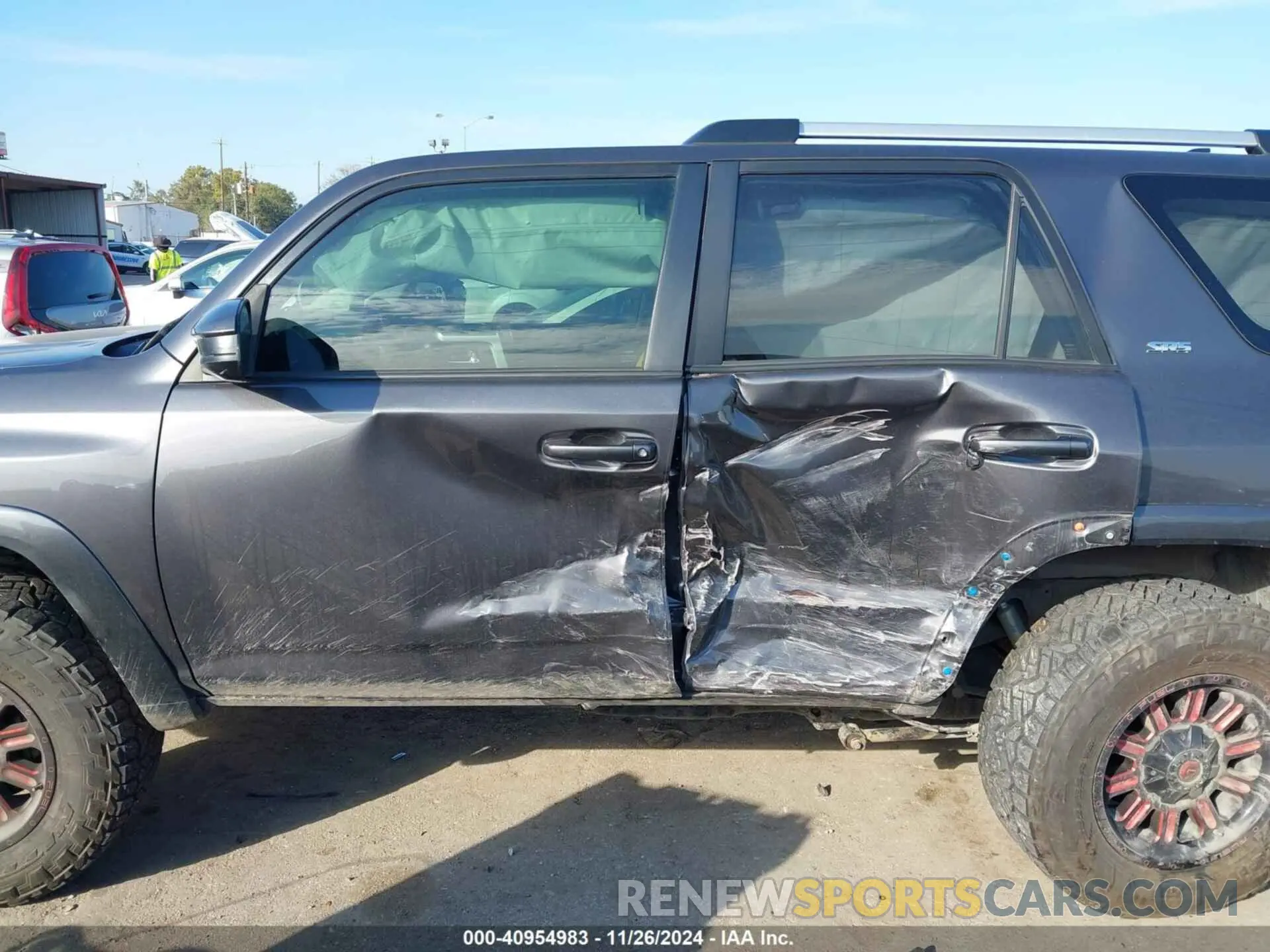 14 Фотография поврежденного автомобиля JTEMU5JR9M5866655 TOYOTA 4RUNNER 2021