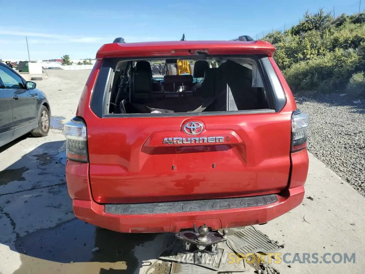 6 Photograph of a damaged car JTENU5JR2M5933424 TOYOTA 4RUNNER 2021