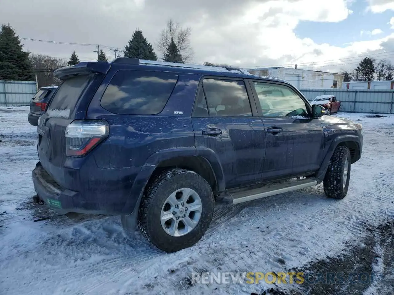 3 Photograph of a damaged car JTENU5JR3M5936395 TOYOTA 4RUNNER 2021